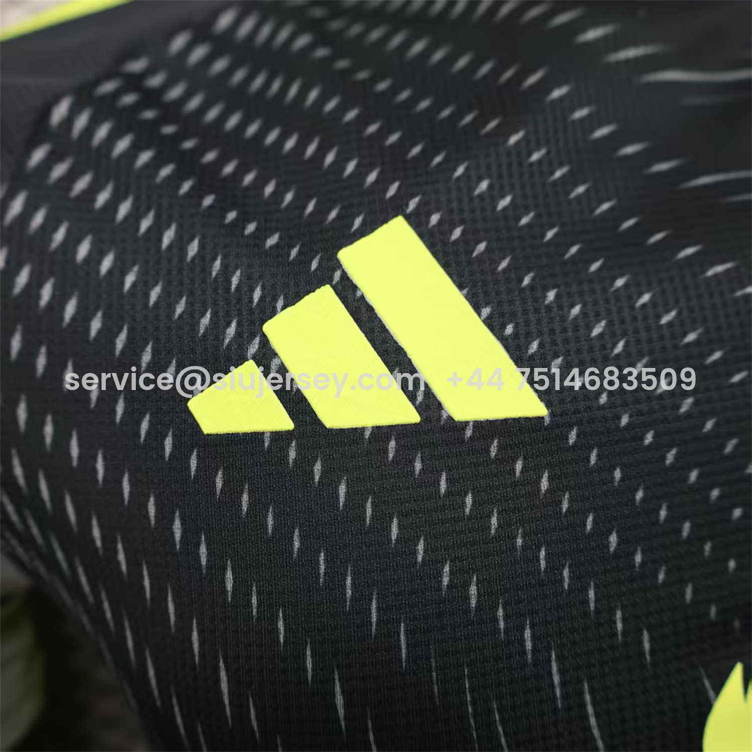 SIUjerseys-Manchester United 25-26 Black Grey Goalkeeper Jersey - Player Version