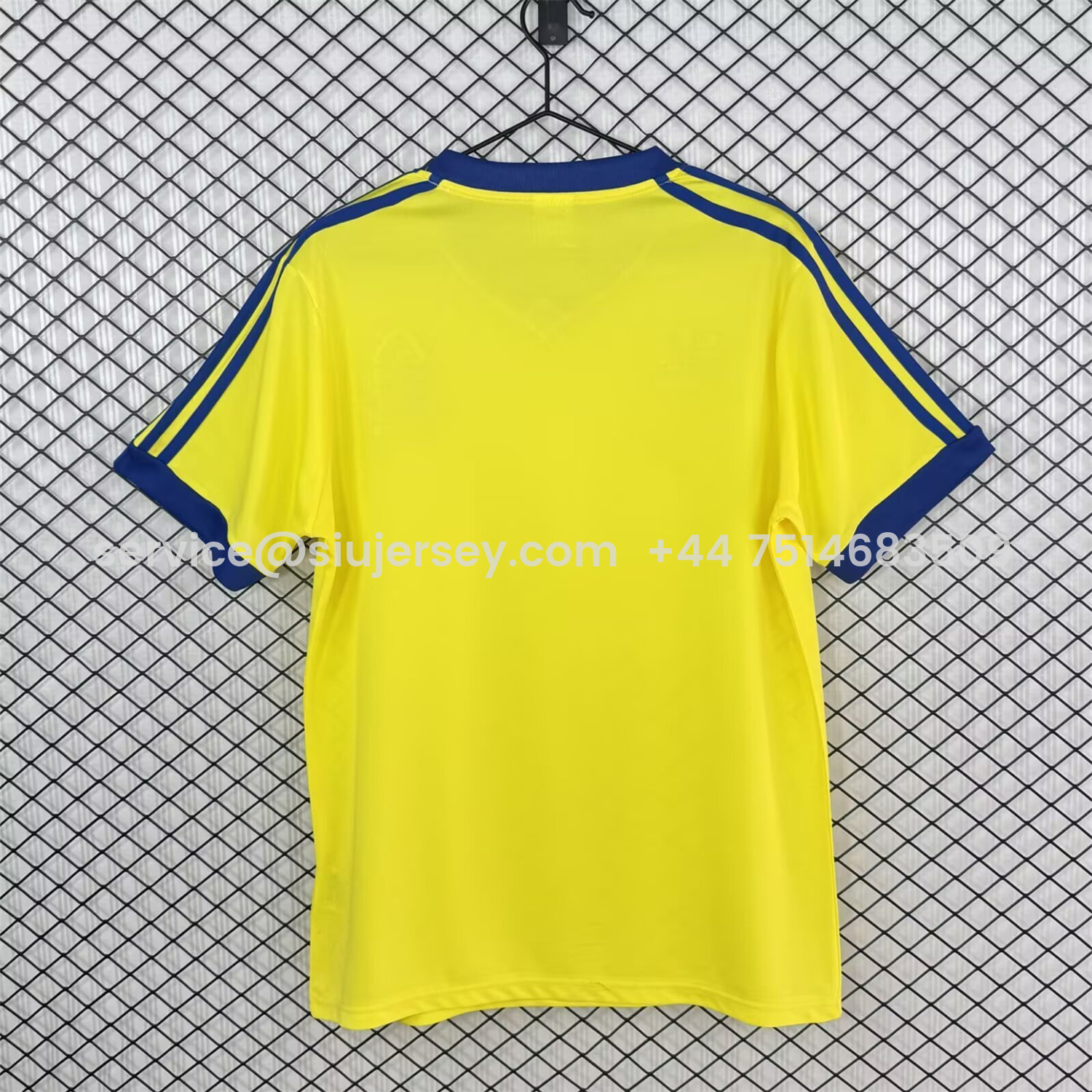 SIUjerseys-Retro Nottingham Forest 1977-80 Away Jersey