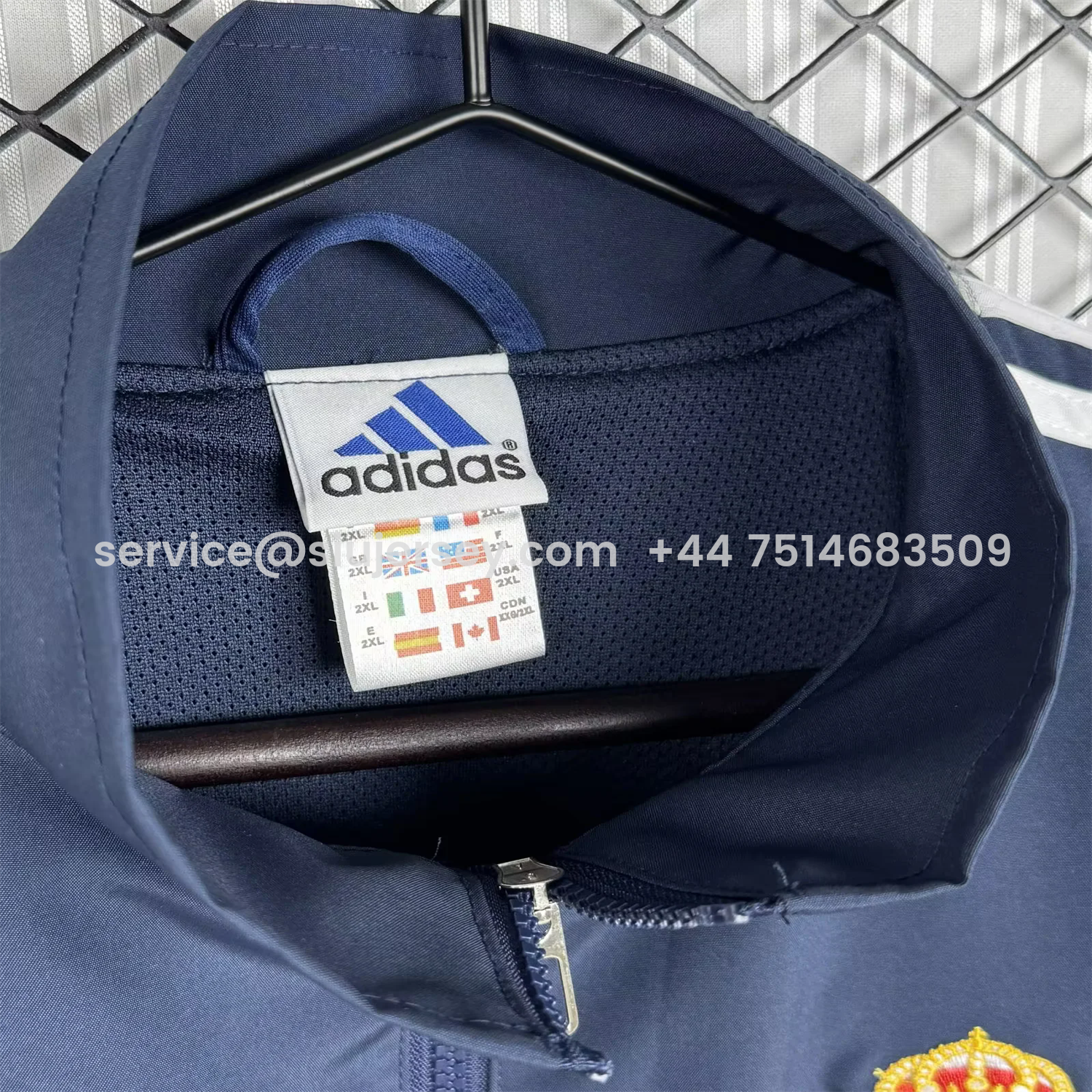 SIUjerseys-Retro Real Madrid 1998-99 Third Windbreaker Jacket - Blue
