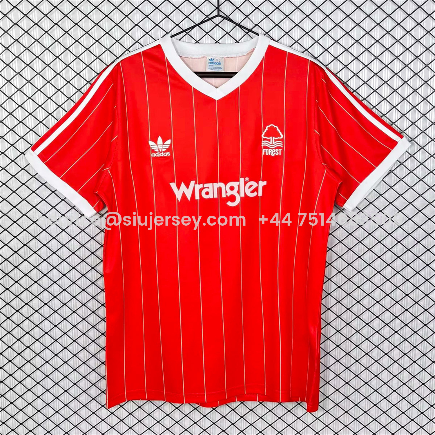 SIUjerseys-Retro Nottingham Forest 1982-84 Home Jersey