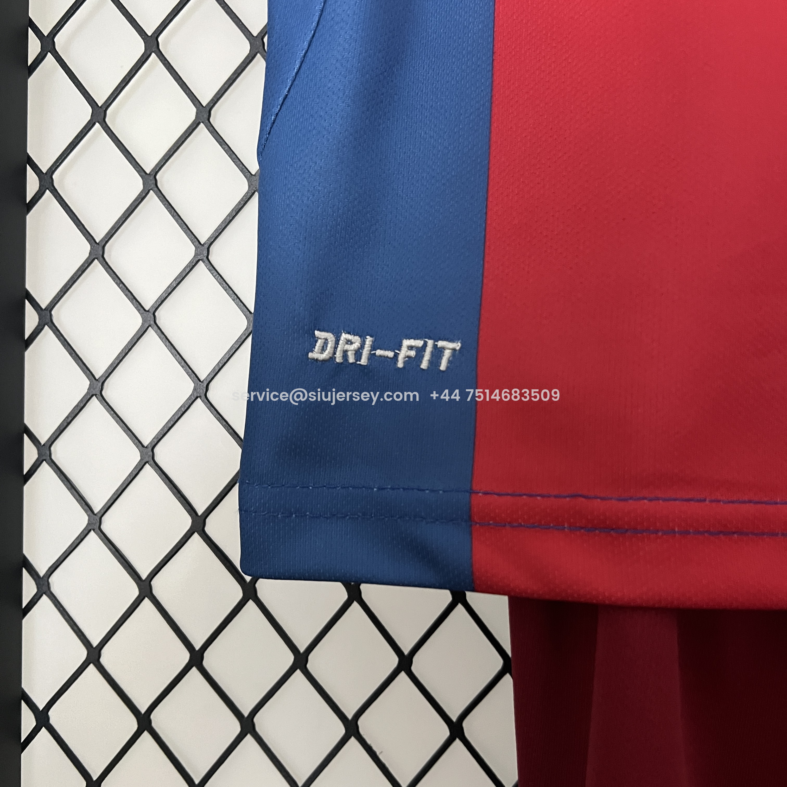 SIUjerseys-Retro Barcelona 2010-11 Home Stadium Kids Kit