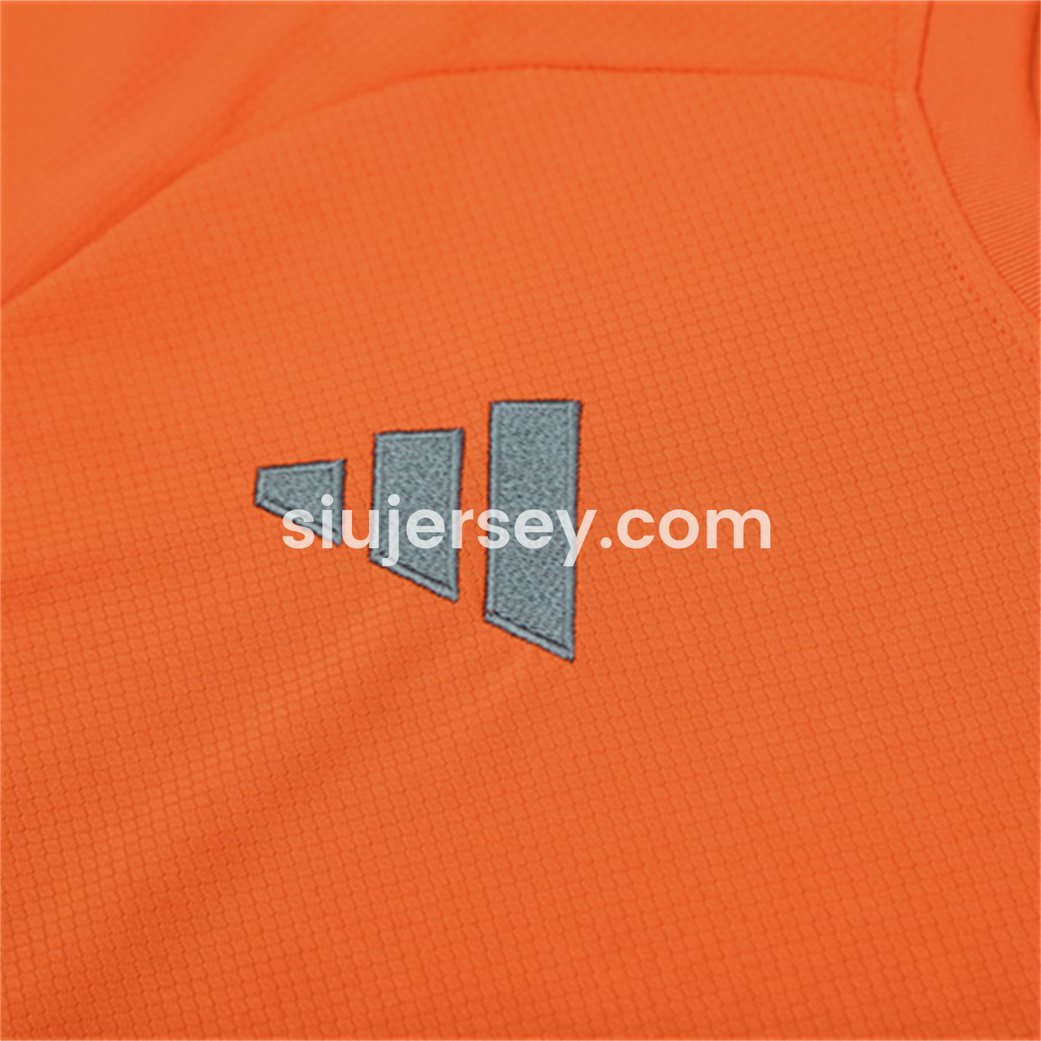 SIUjerseys-Bayern Munich 25-26 Short-Sleeve Training Set - Orange Top & Gray shorts