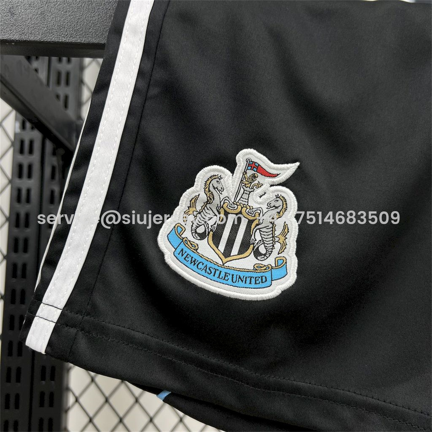 SIUjerseys-Newcastle United 25-26 Home Kids Kit