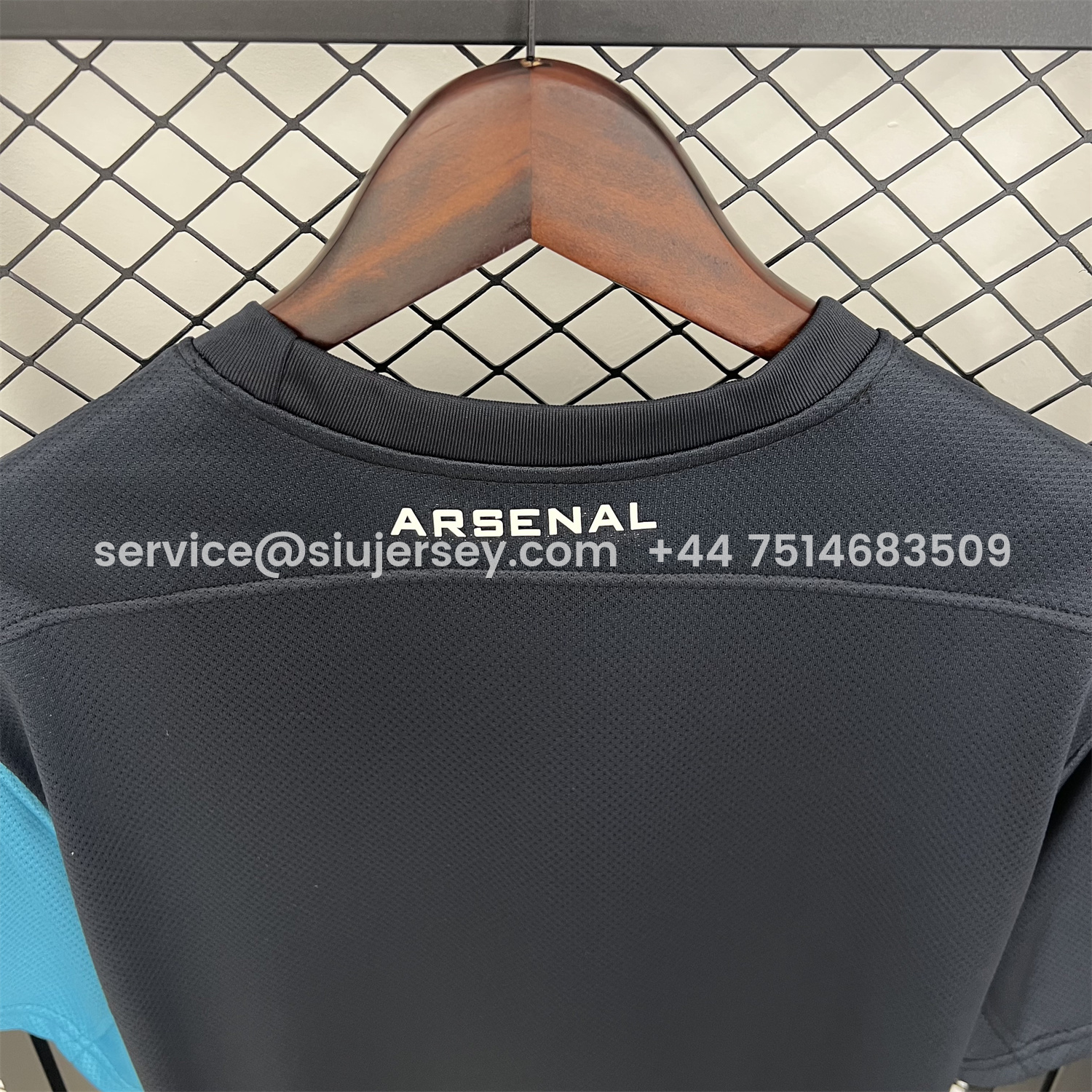 SIUjerseys-Retro Arsenal 2011-12 Away Jersey