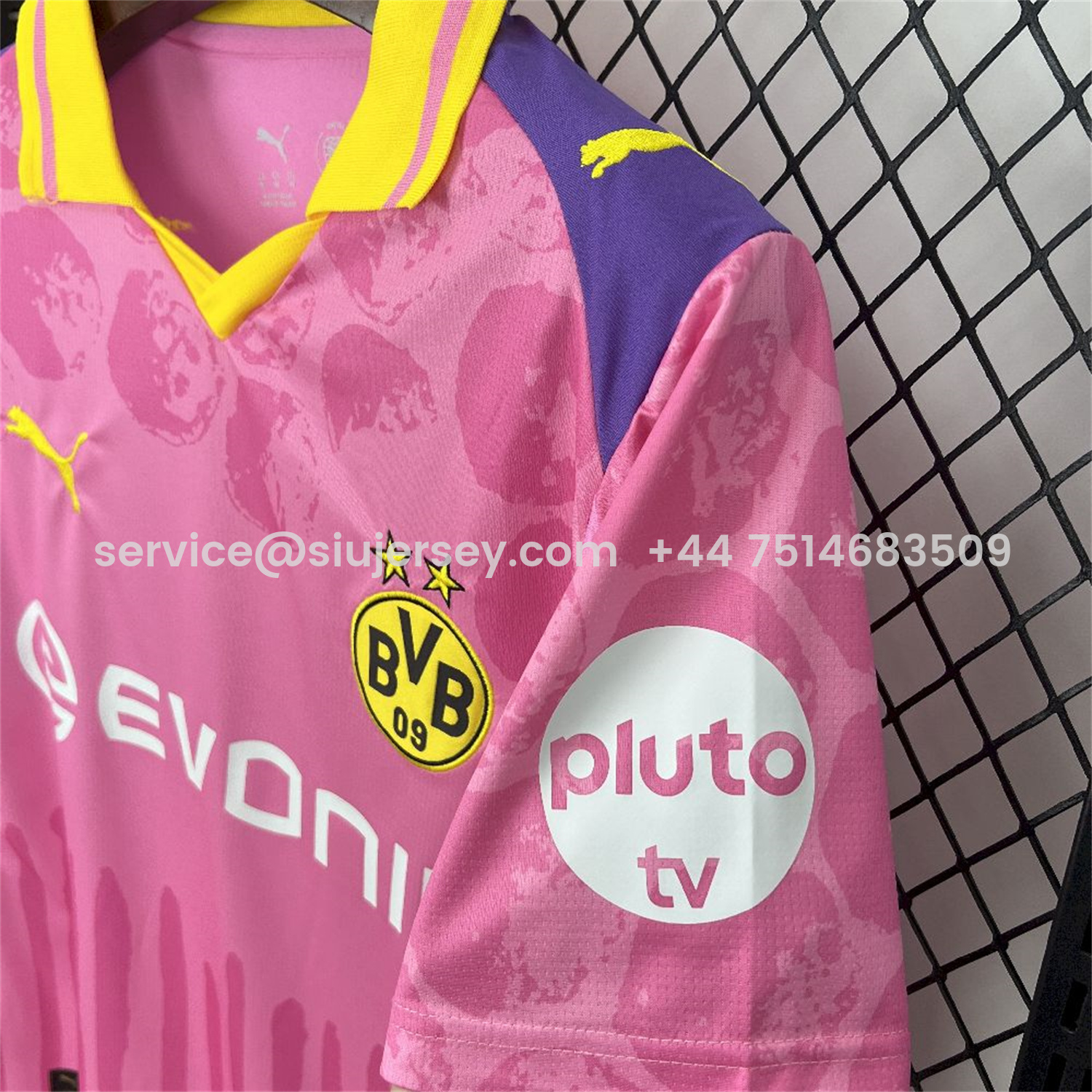 SIUjerseys-Dortmund 25-26 Club World Cup Pink Goalkeeper Jersey - Fans Version