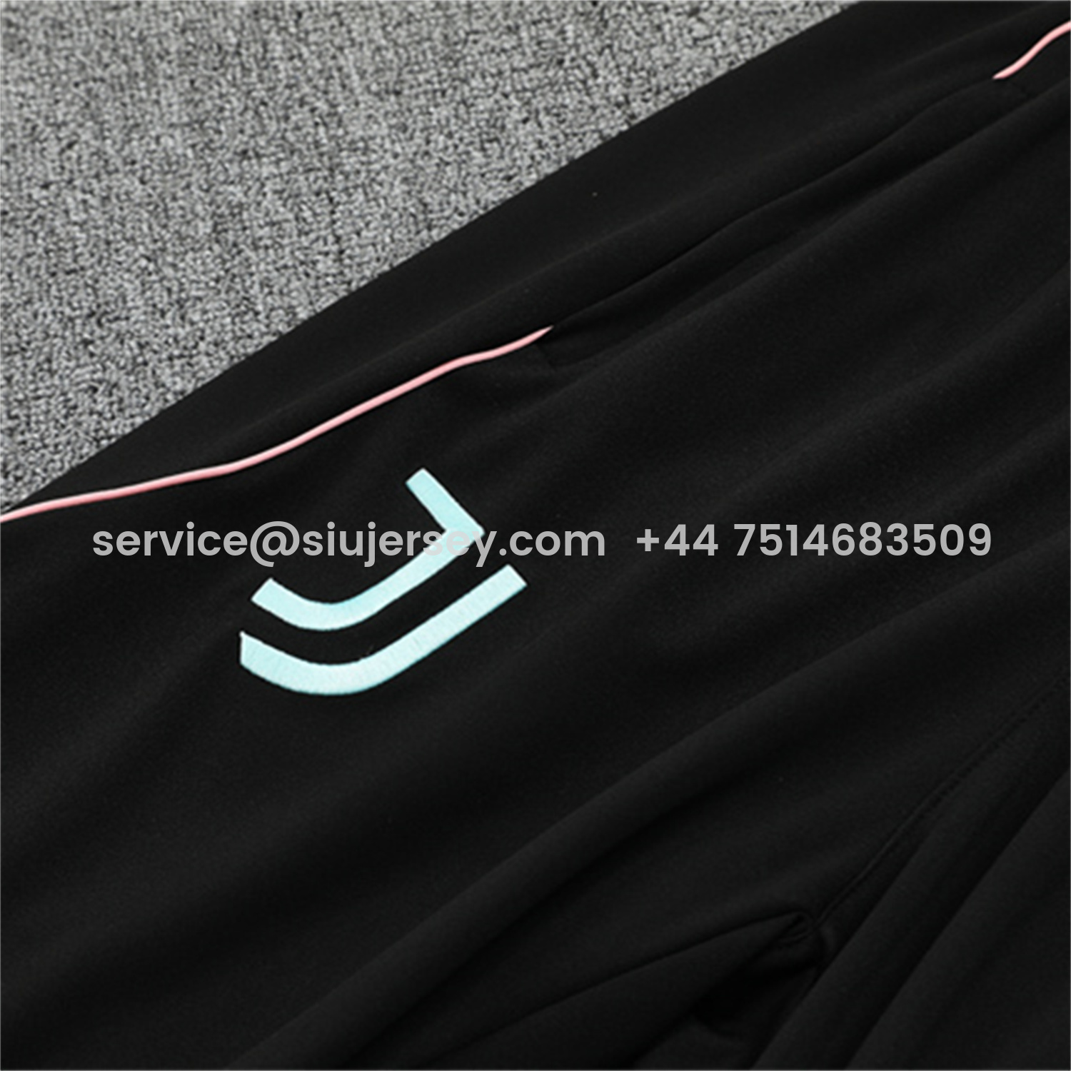 SIUjerseys-Juventus 25-26 Long Sleeve Training Set - Black Top and Black Pants