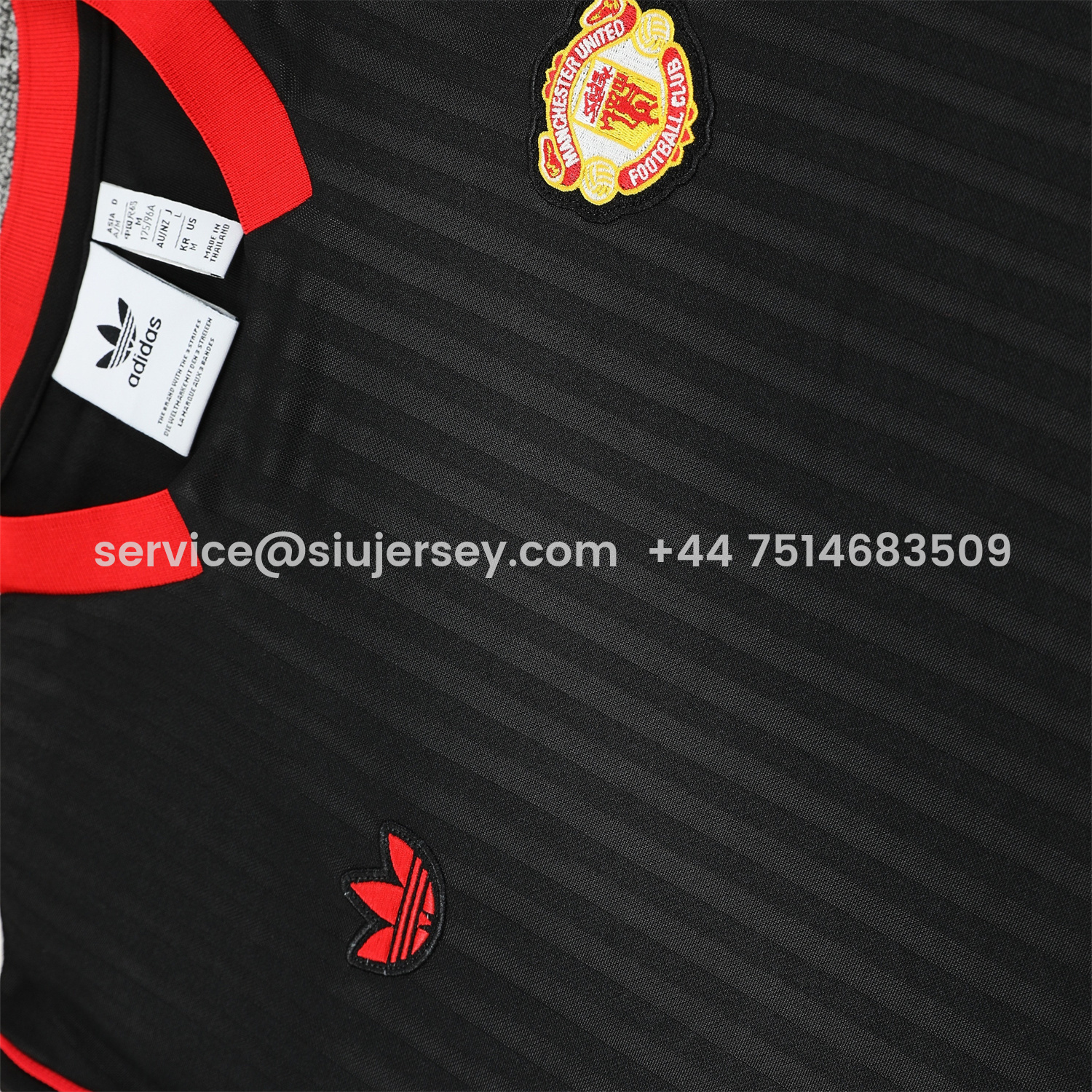 SIUjerseys-Manchester United 25-26 Short-Sleeve Training Set - Red Lines Black Top & Black Shorts