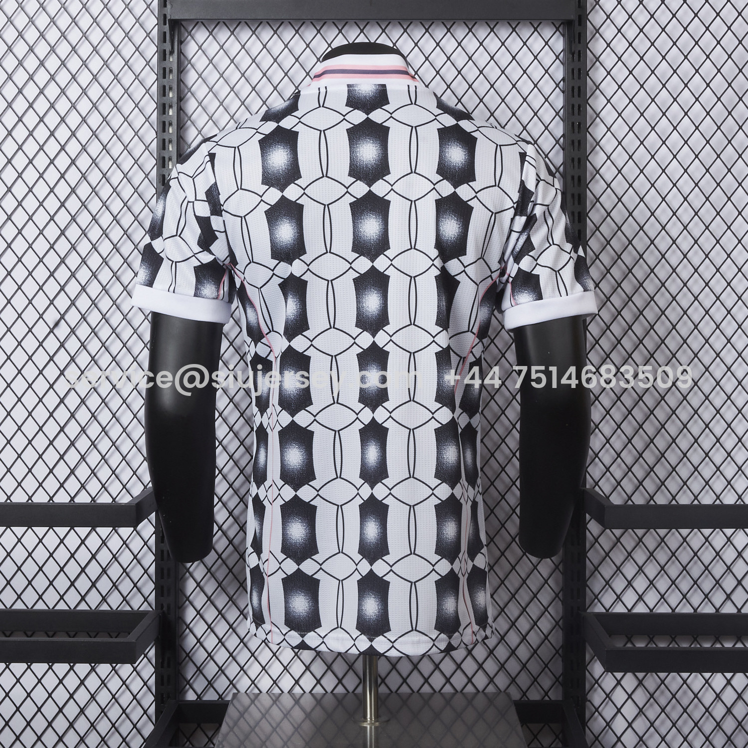 SIUjerseys-Juventus 25-26 Retro-Style Hexagonal Pattern Jersey - Player Edition