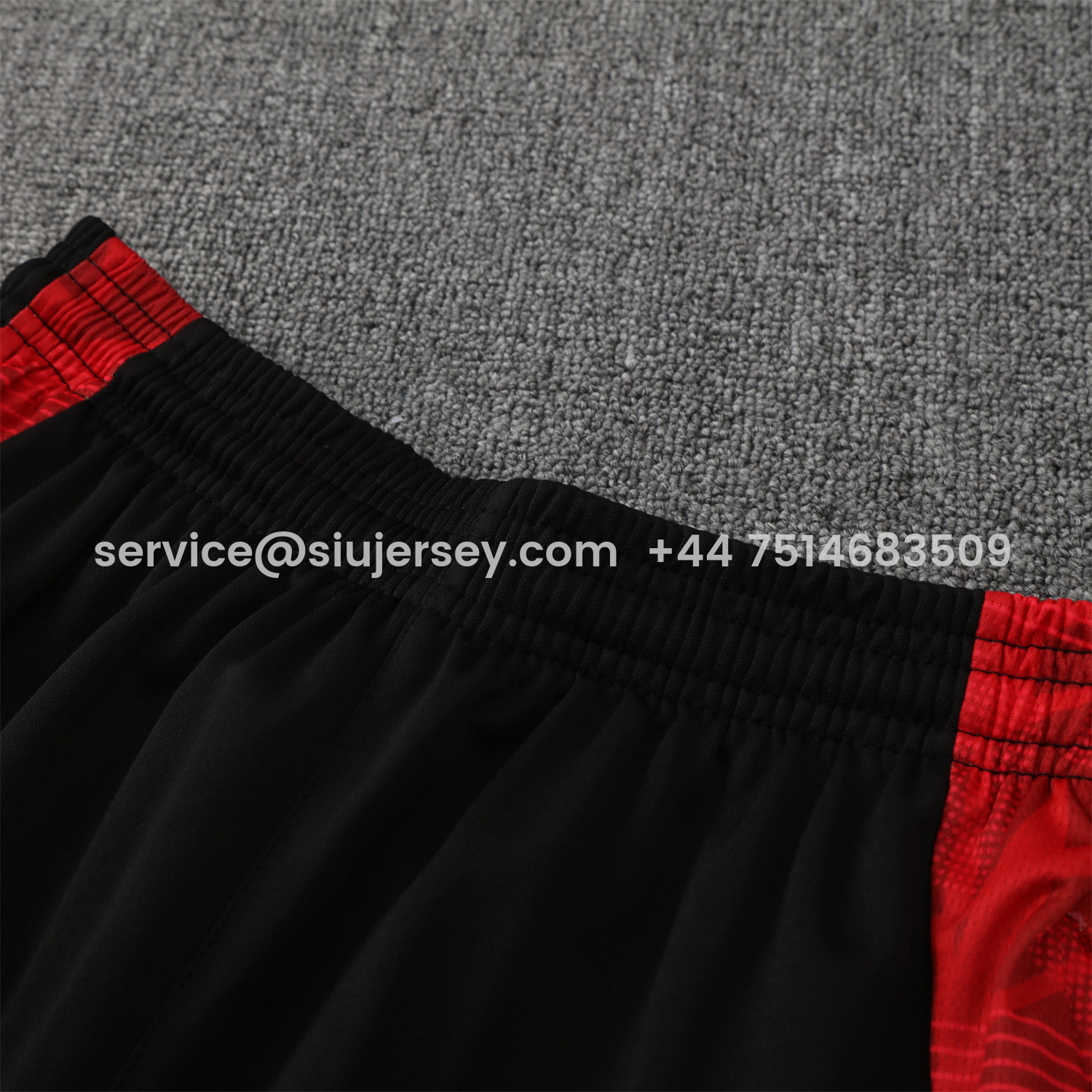 SIUjerseys-Manchester United 25-26 Traning Hoodie Set - Flowing Red Hoodie With Black Pants