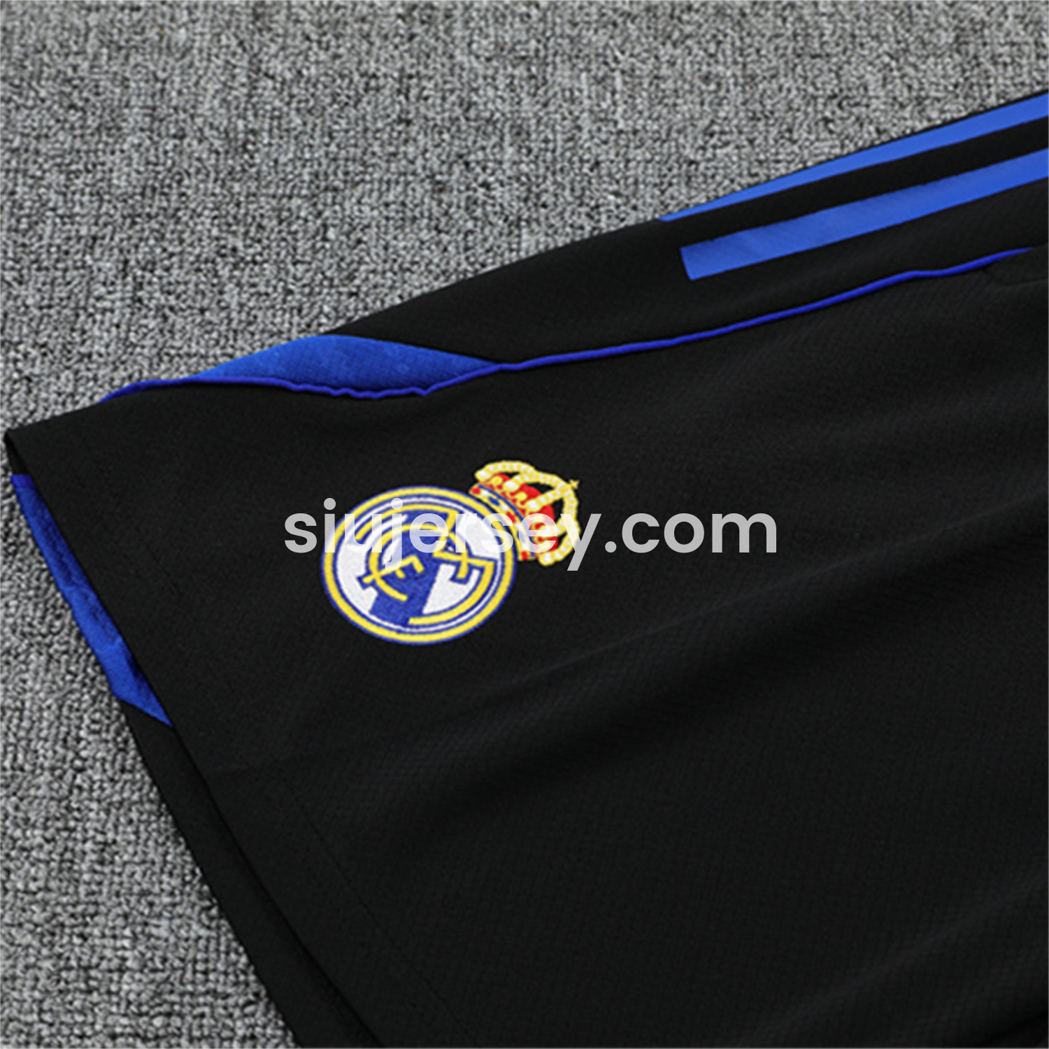 SIUjerseys-Real Madrid 25-26 Short-Sleeve Training Set - Blue Black Dragon Top & Black Shorts