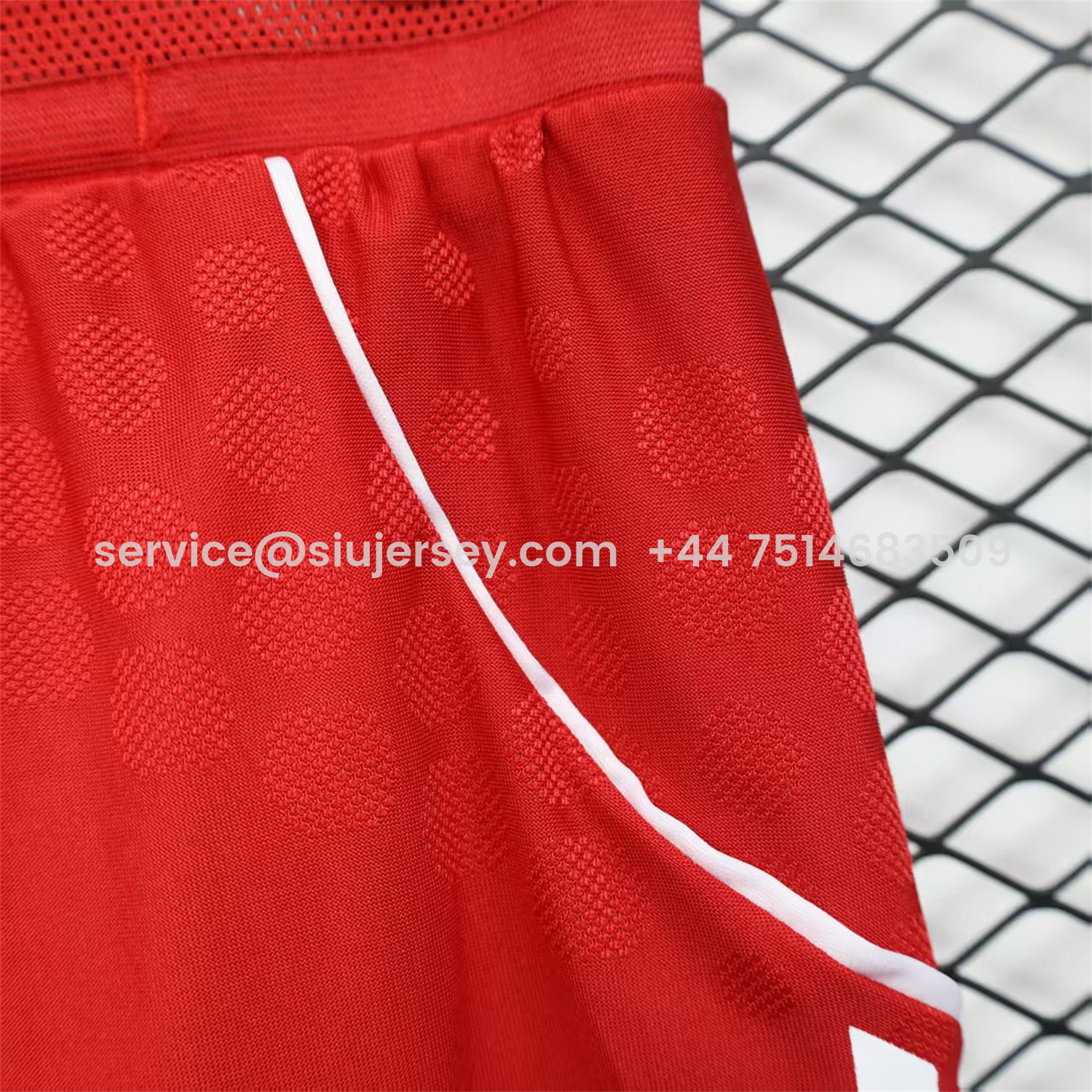 SIUjerseys-Bayern Munich 25-26 Home Red Shorts - Player Version