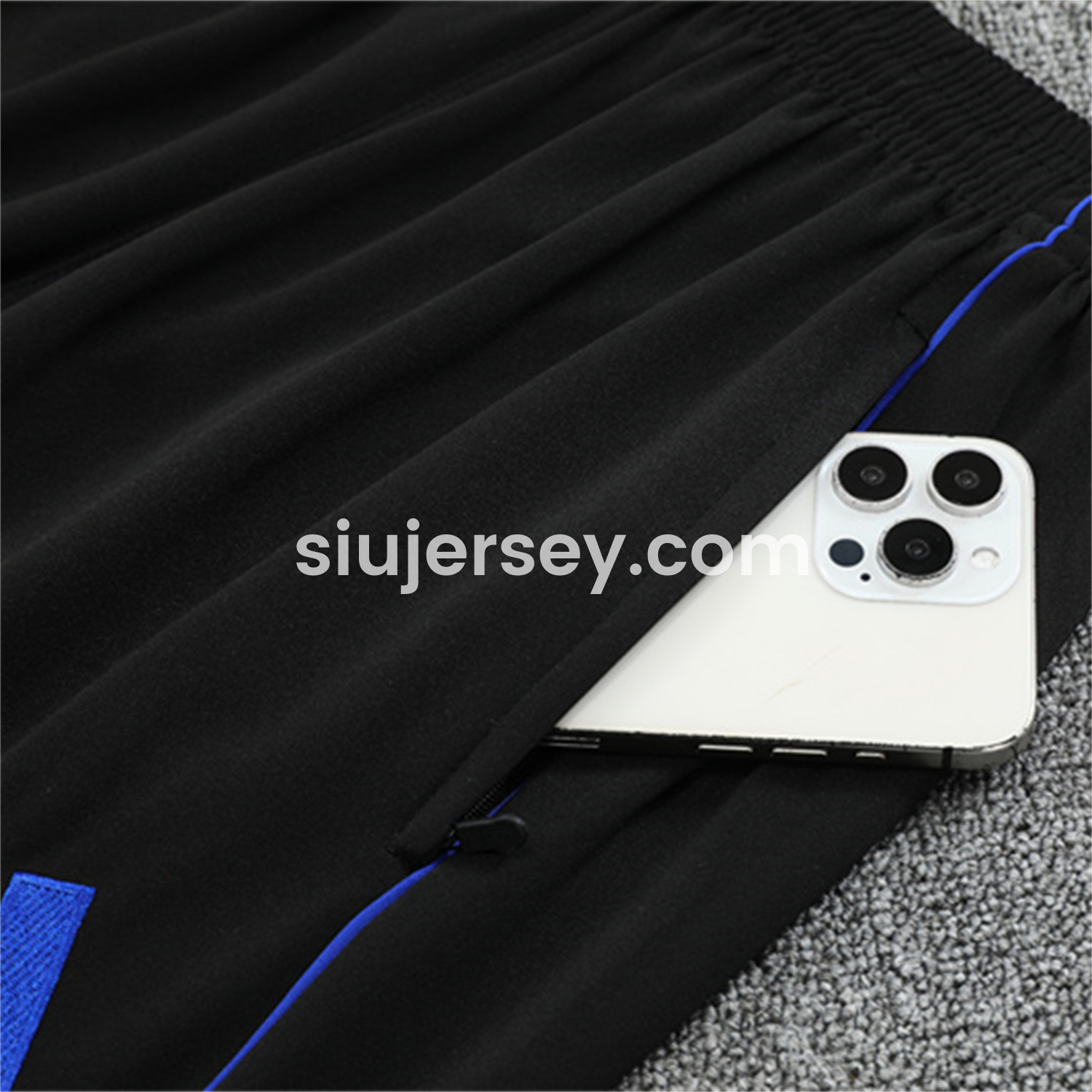 SIUjerseys-Real Madrid 25-26 Long Sleeve Training Set - White Loong Black Blue Top and Black Pants