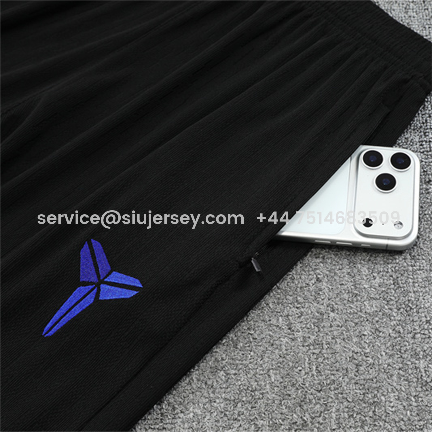 SIUjerseys-Barcelona 25-26 Long Sleeve Training Set - Grey Top & Black Pants