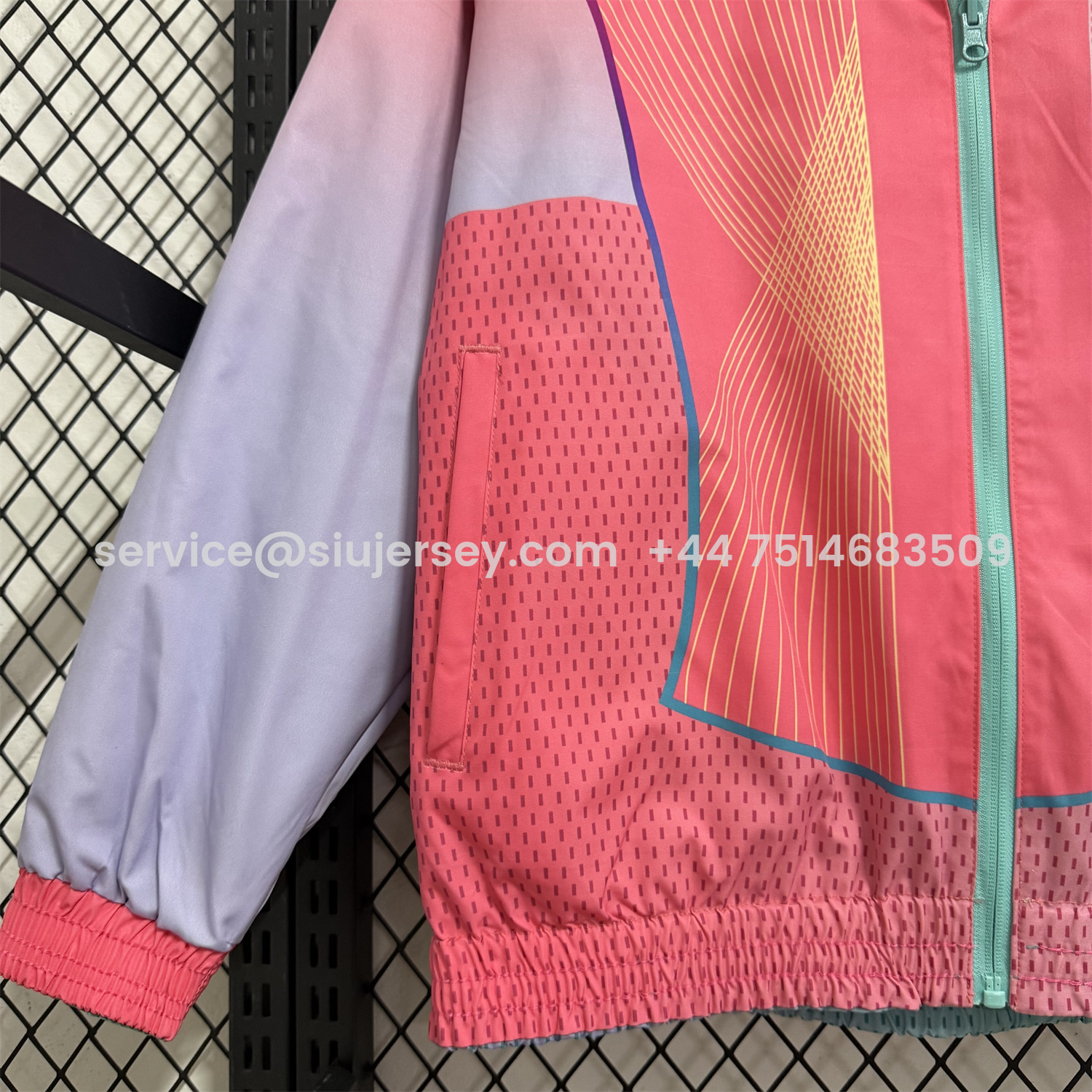 SIUjerseys-Barcelona 25-26 Double Sided Reversible Windbreaker - Green & Pink