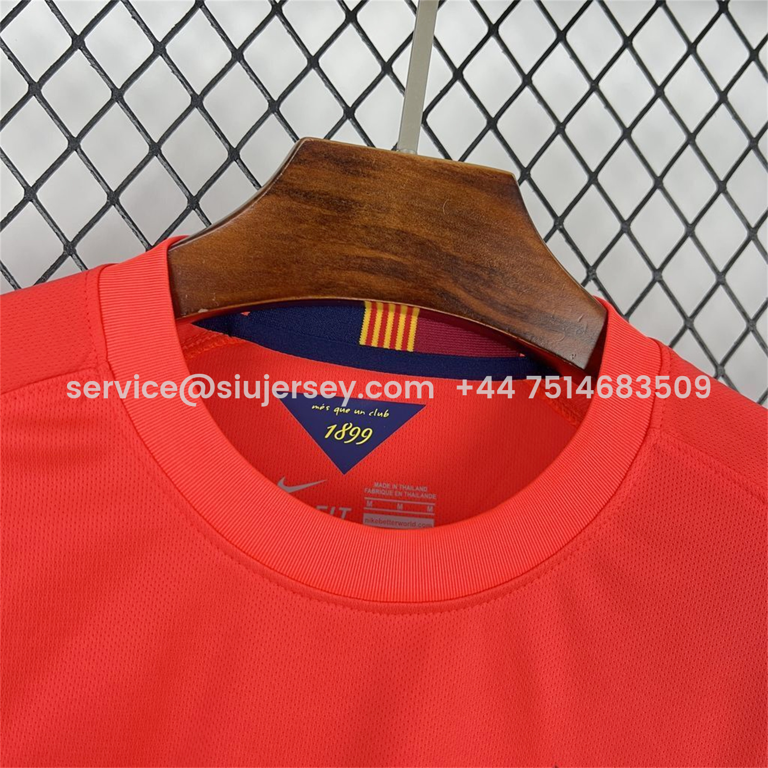 SIUjerseys-Retro Barcelona 14-15 Away Jersey