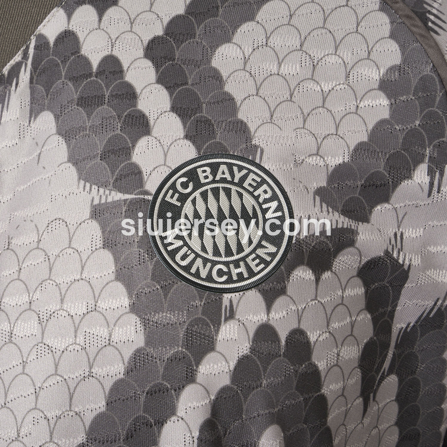 SIUjerseys-Bayern Munich x BSTN 25-26 Brown Special Edition Jersey - Player Version