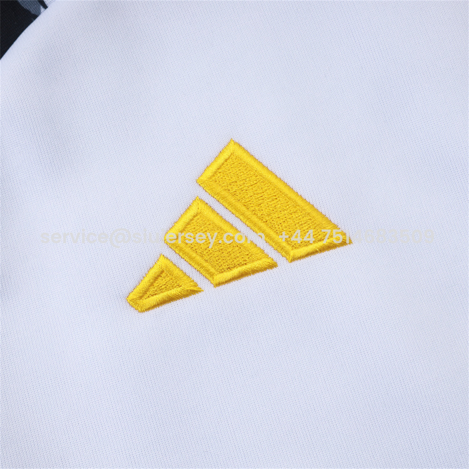 SIUjerseys-Real Madrid 25-26 Unsponsored Long Sleeve Training Set - White Top & Black Pants