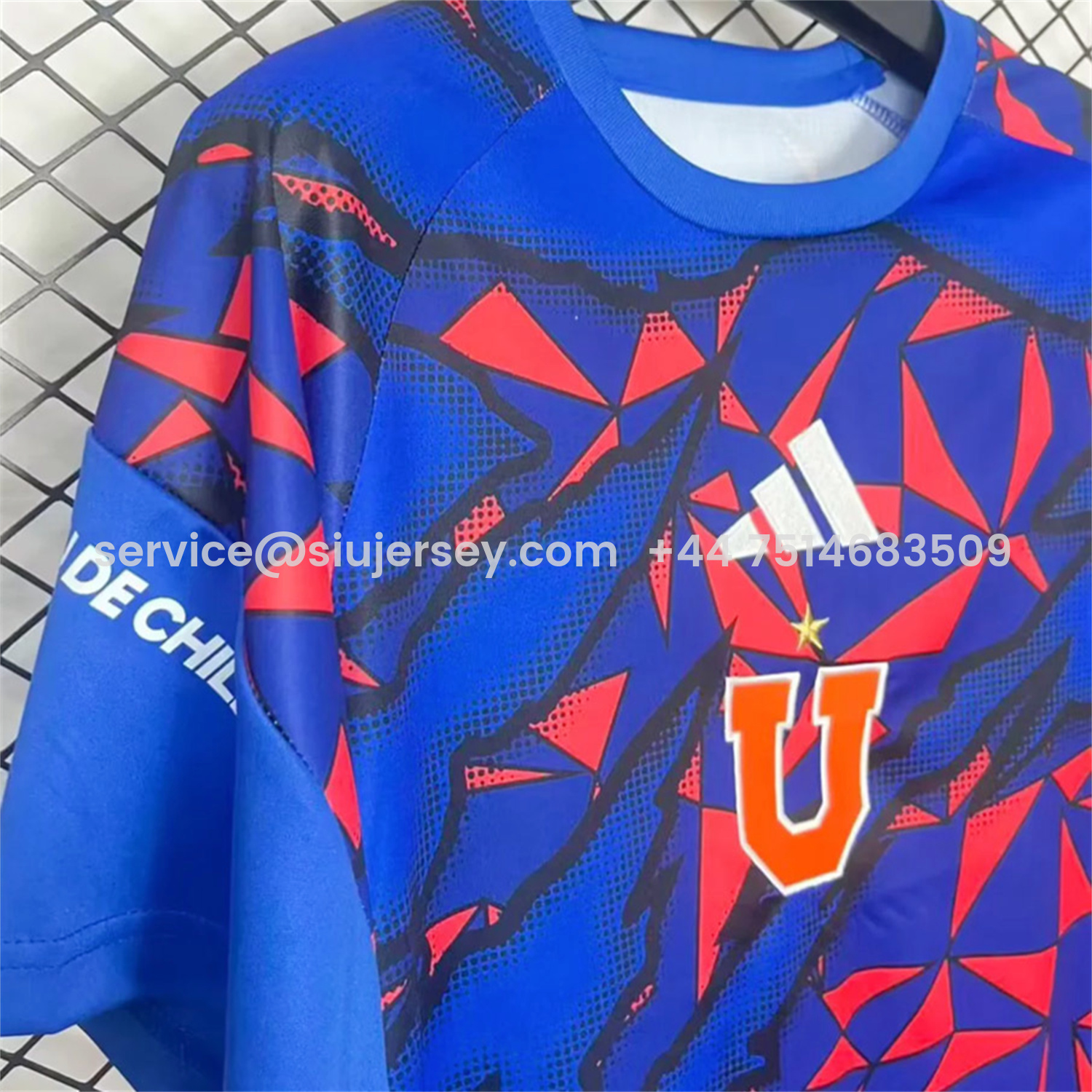 SIUjerseys-Universidad de Chile 2026 Red And Blue Fragments Jersey - Fans Version