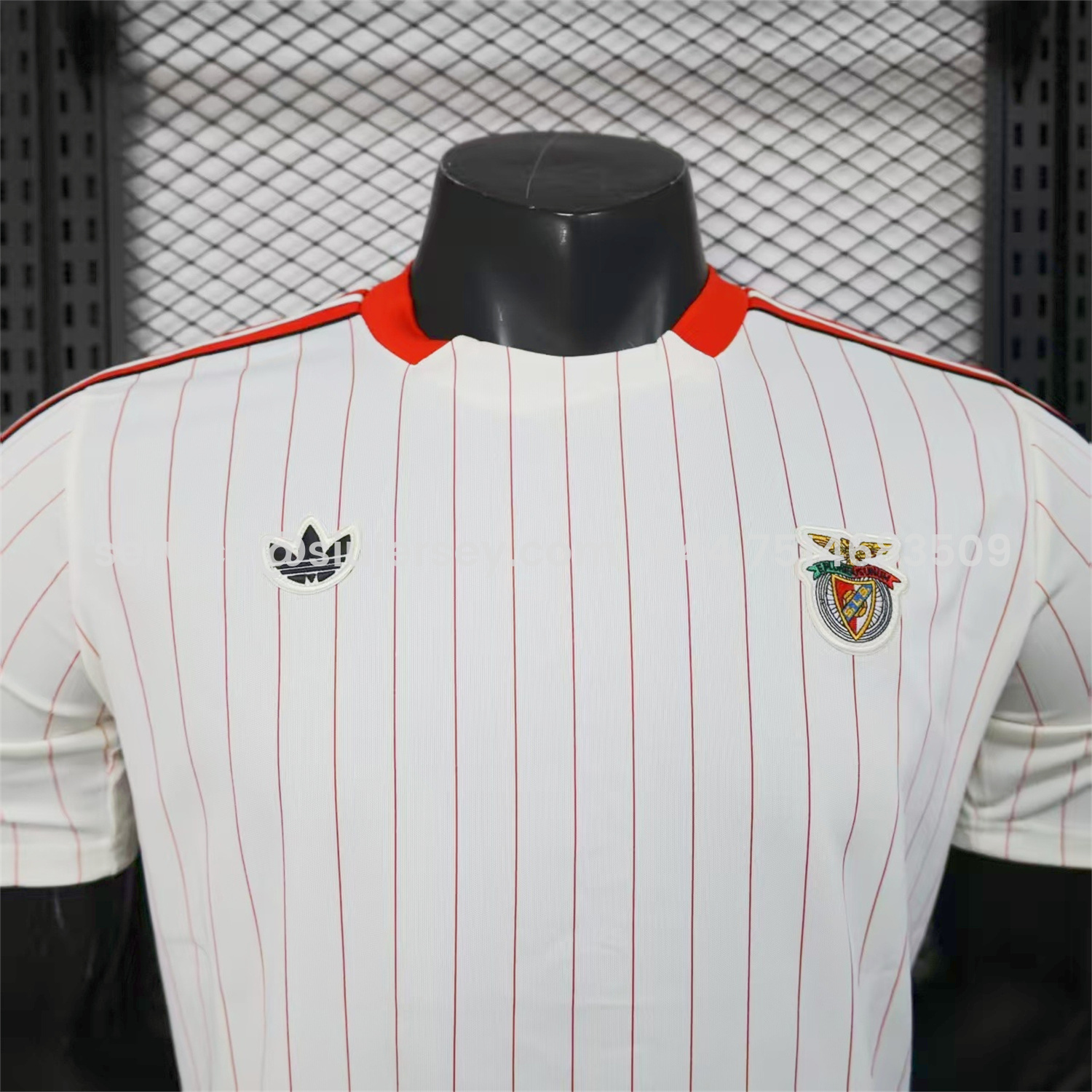 SIUjerseys-Benfica 25-26 Trefoil Red Lines White Travel Jersey - Player Version