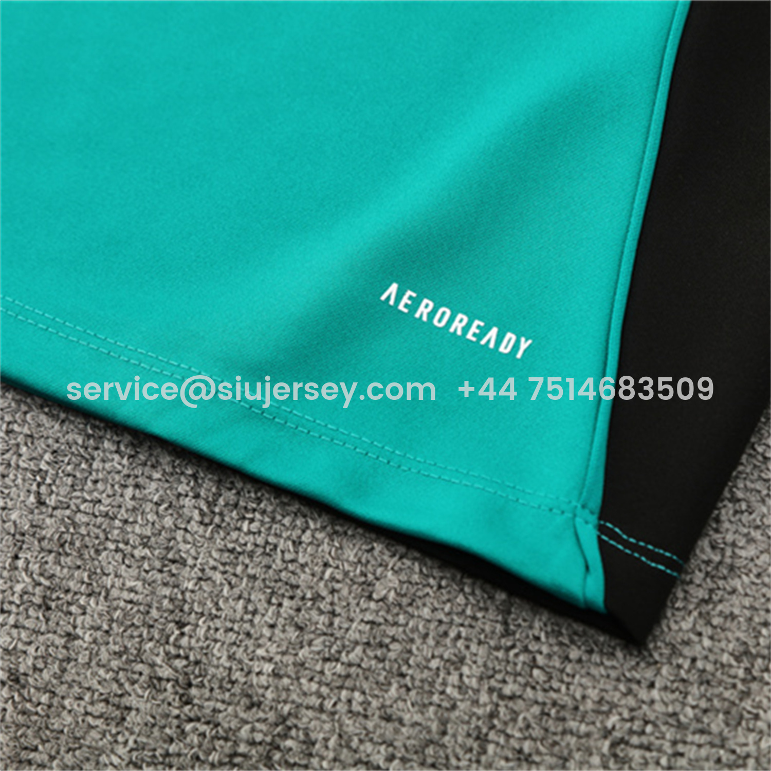 SIUjerseys-Liver.pool 25-26 Long Sleeve Training Set - Green Top & Black Pants