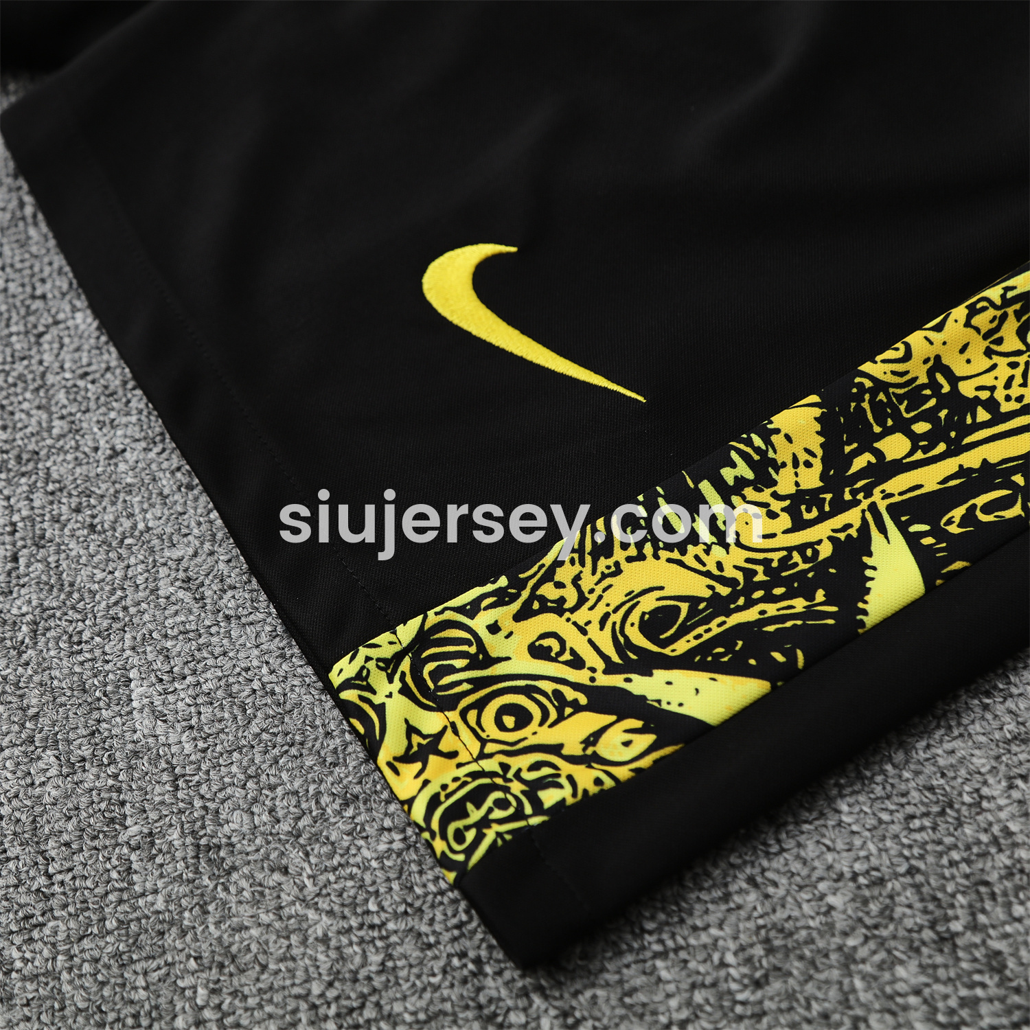 SIUjerseys-Brazil 25-26 Yellow Jesus Statue Vest Training Set - Yellow Vest & Black Shorts