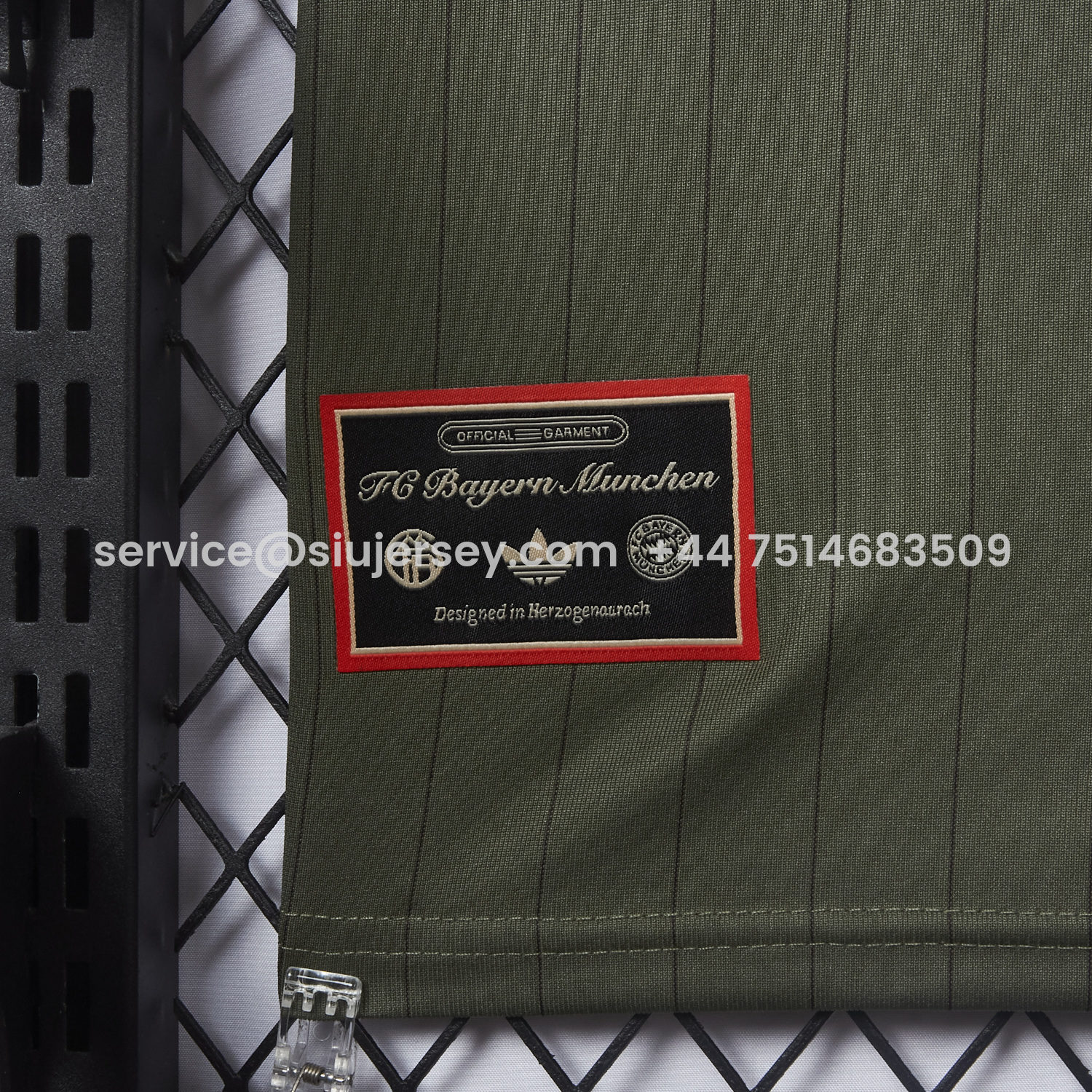 SIUjerseys-Bayern Munich 25-26 Trefoil Green Travel Jersey - Fans Version