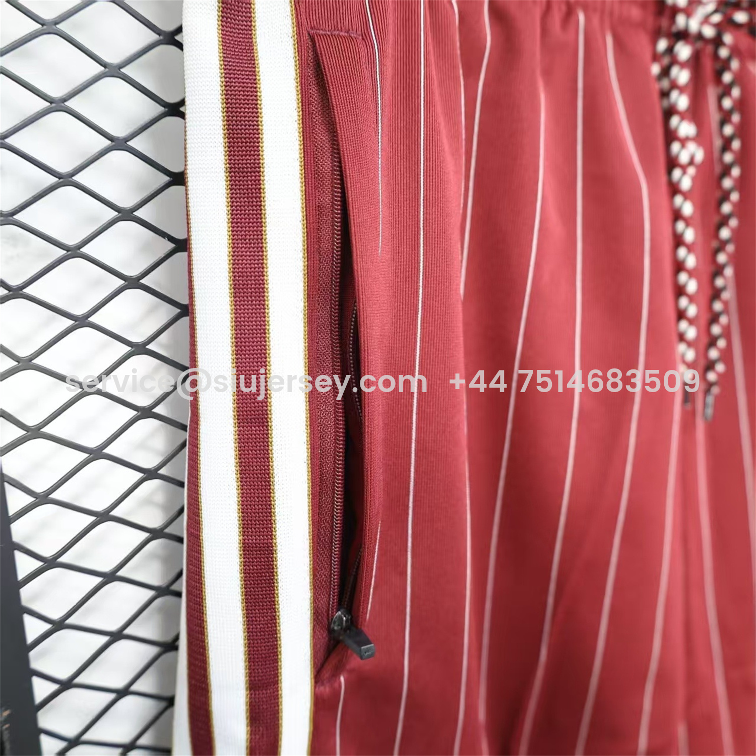 SIUjerseys-Arsenal 25-26 Trefoil Red Travel Shorts - Player Version