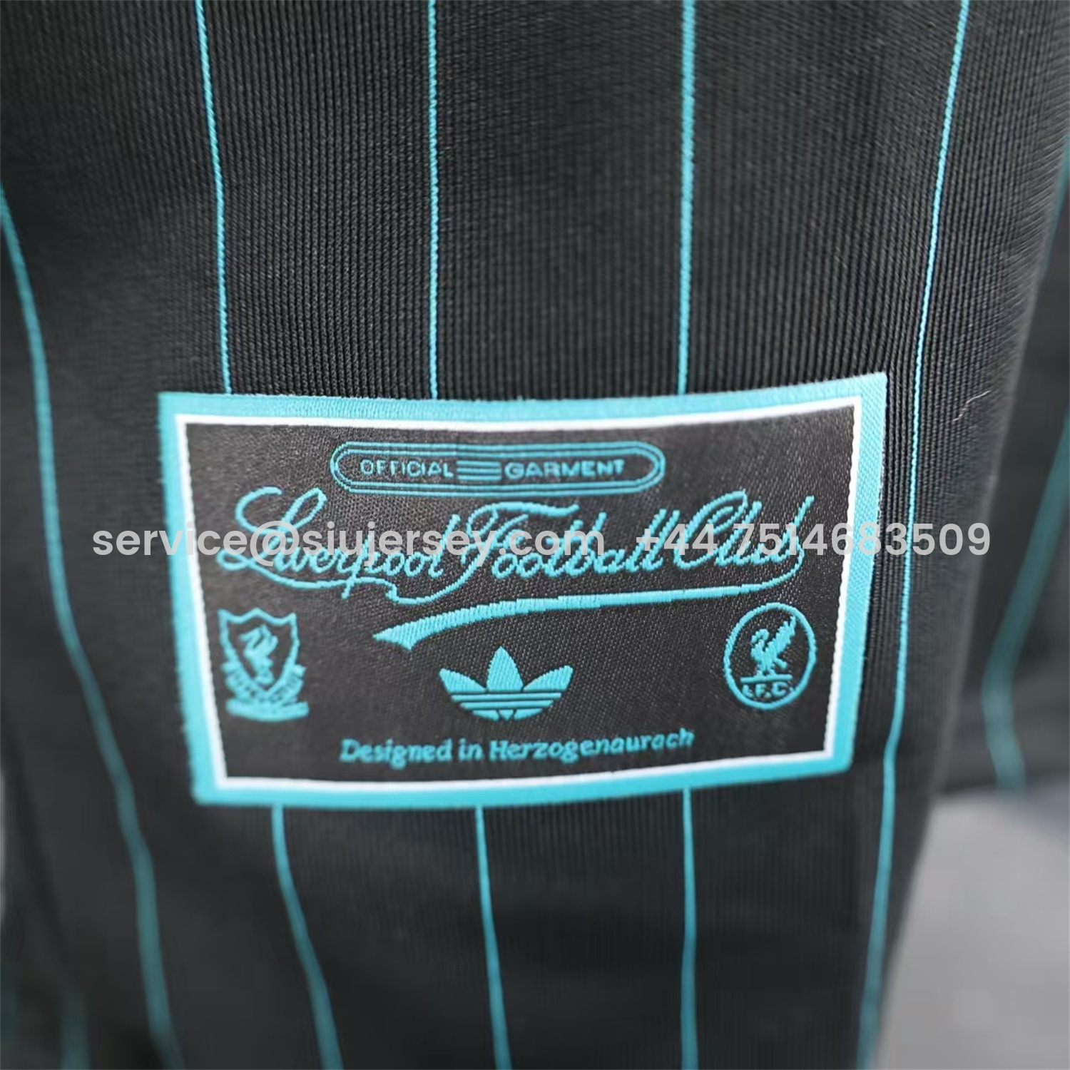 SIUjerseys-Liver.pool 25-26 Icon Range Travel Special Edition Black Jersey - Player Version