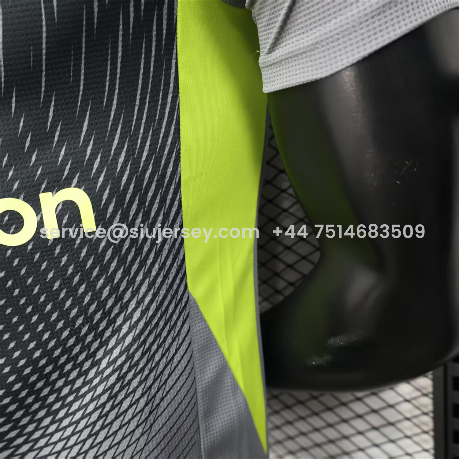 SIUjerseys-Manchester United 25-26 Black Grey Goalkeeper Jersey - Player Version