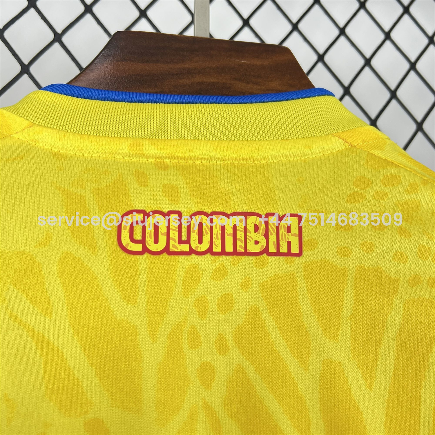 SIUjerseys-Colombia 2026 Home Long Sleeves Jersey - Fans Version
