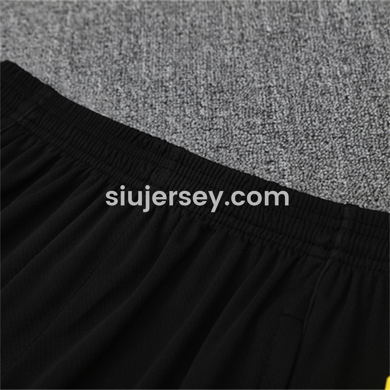 SIUjerseys-Manchester United 25-26 Kids Short-Sleeve Training Set - Black Top & Black shorts