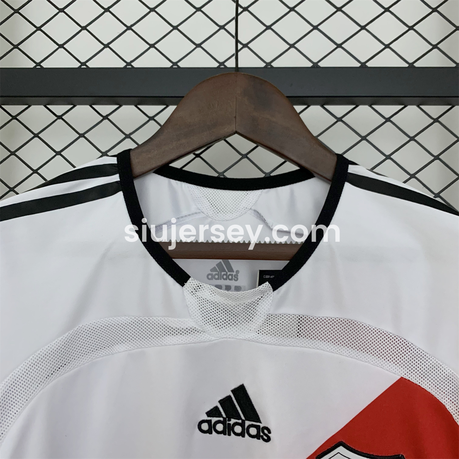 SIUjerseys-Retro River Plate 2006-07 Home Jersey