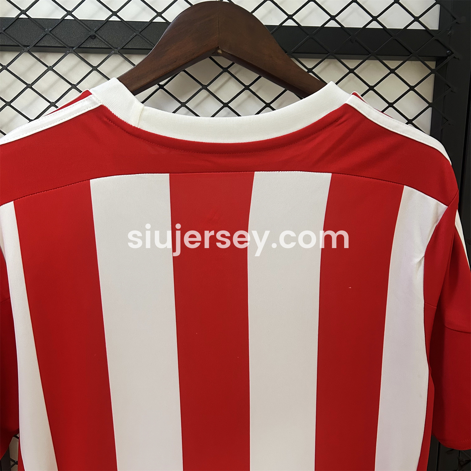 SIUjerseys-Retro Southampton 2015-16 Home Jersey