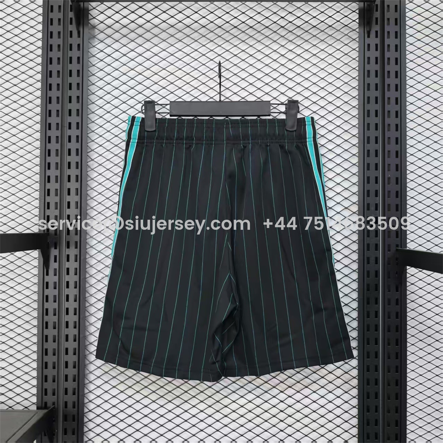 SIUjerseys-Liver.pool 25-26 Trefoil Black Travel Shorts - Player Version