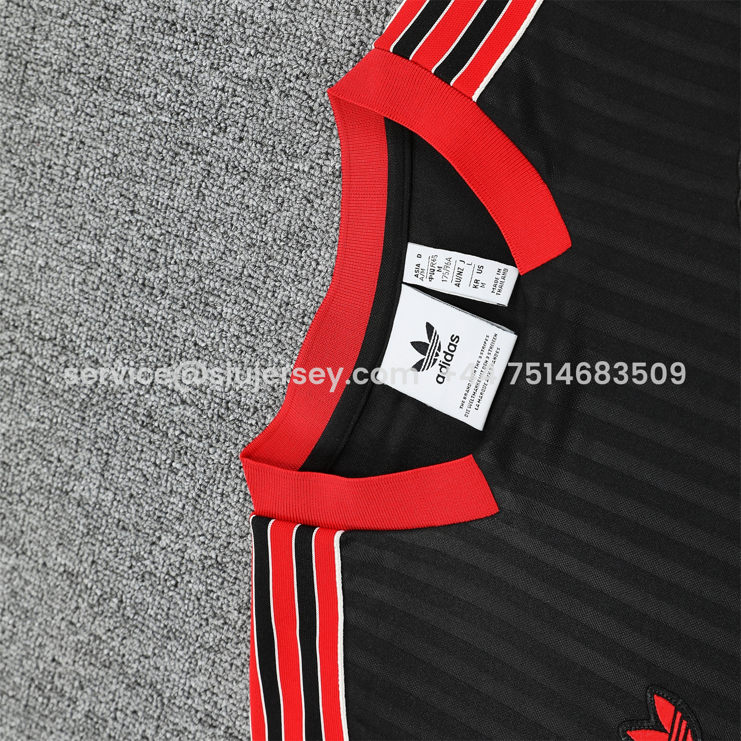SIUjerseys-Manchester United 25-26 Short-Sleeve Training Set - Red Lines Black Top & Black Shorts