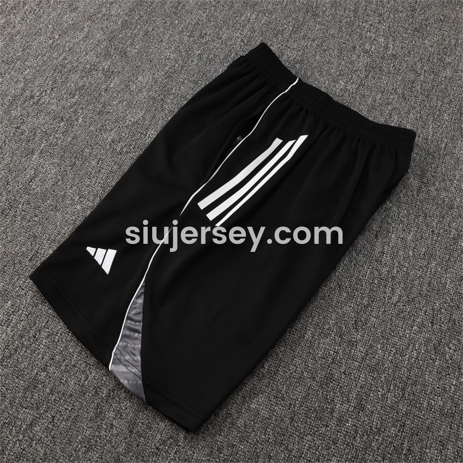 SIUjerseys-Real Madrid 25-26 Vest Training Set - Black Vest and Black Shorts