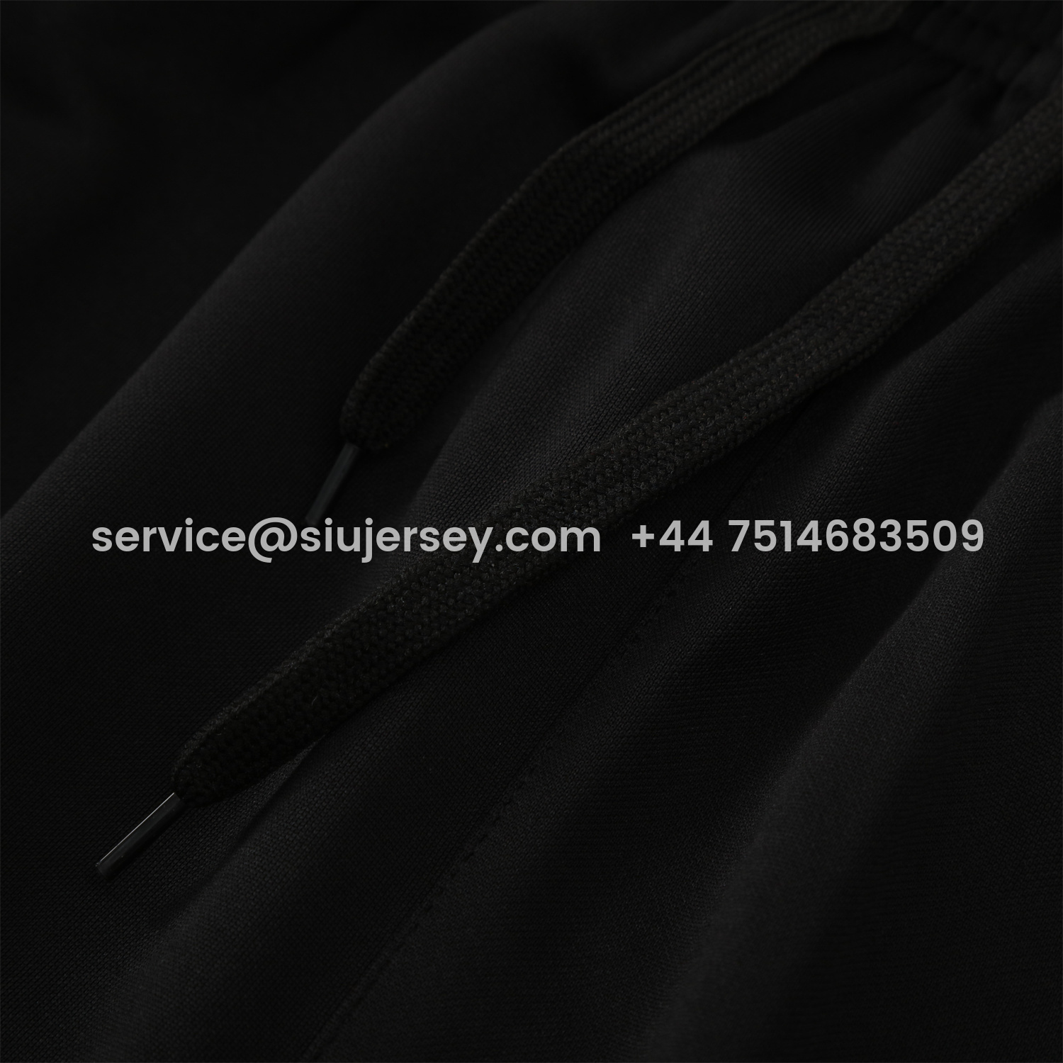 SIUjerseys-Manchester United 25-26 Traning Hoodie Set - Flowing Red Hoodie With Black Pants