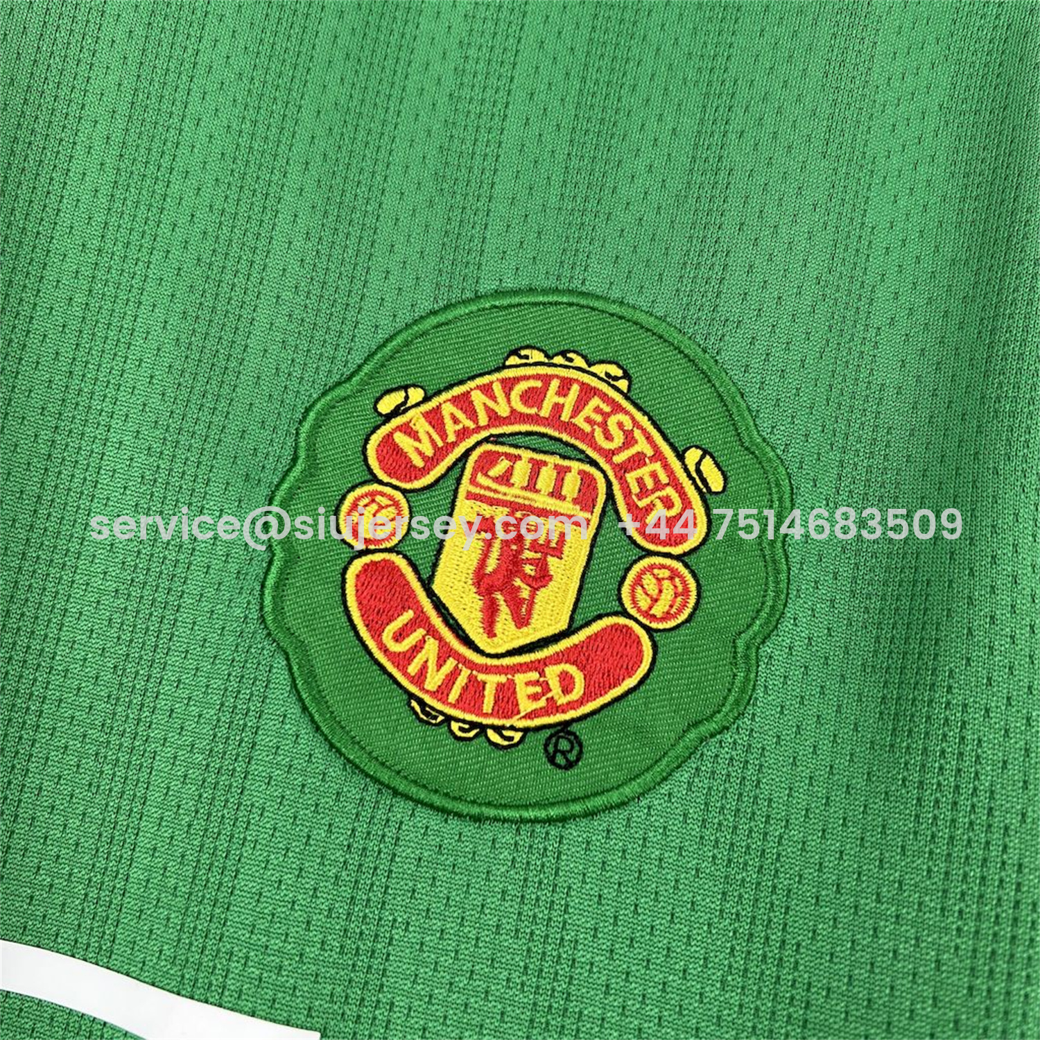 SIUjerseys-Retro Manchester United 2007-08 Green Goalkeeper Jersey