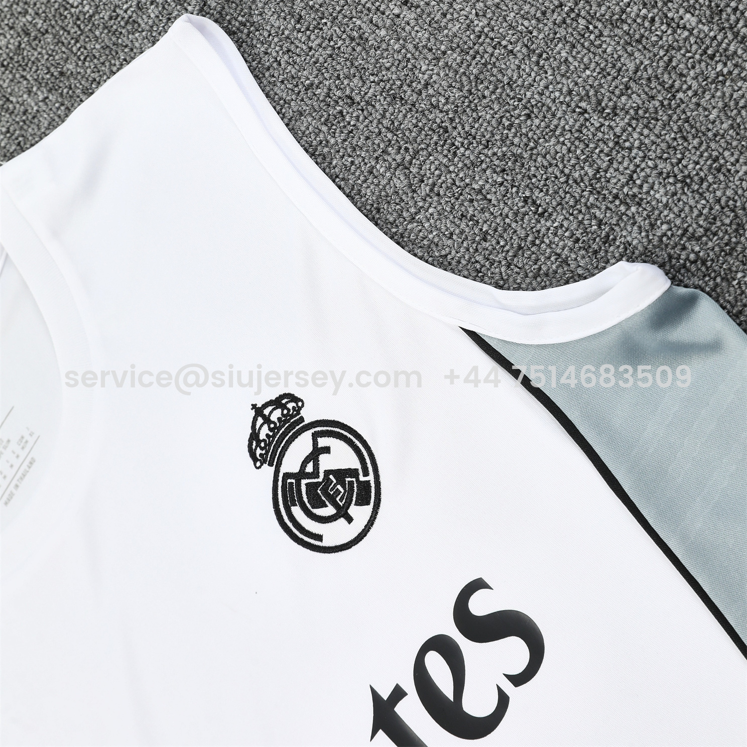SIUjerseys-Real Madrid 25-26 Vest Training Set - Grey And White Vest & Black Shorts