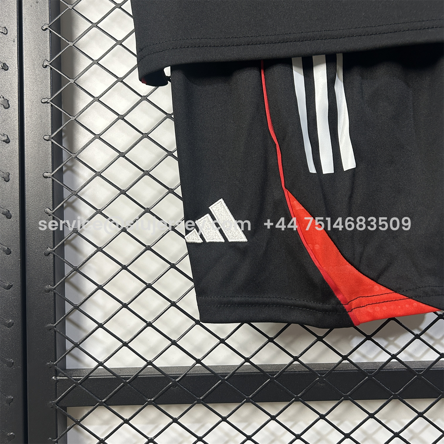 SIUjerseys-Benfica 25-26 Black Training Kids Kit