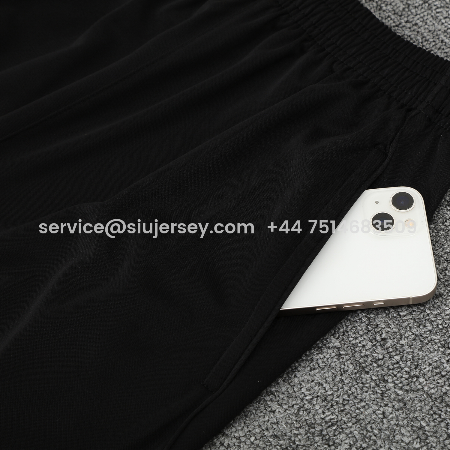 SIUjerseys-Manchester United 25-26 Vest Training Set - Black And Light Grey Vest & Black Shorts