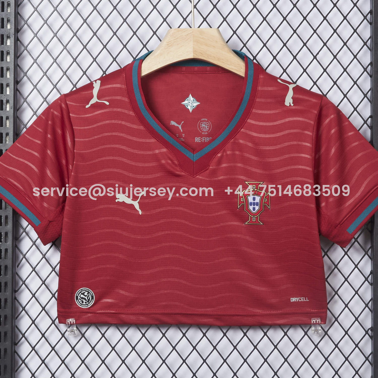 SIUjerseys-Women's Portugal 2026 Home Cropped Jersey