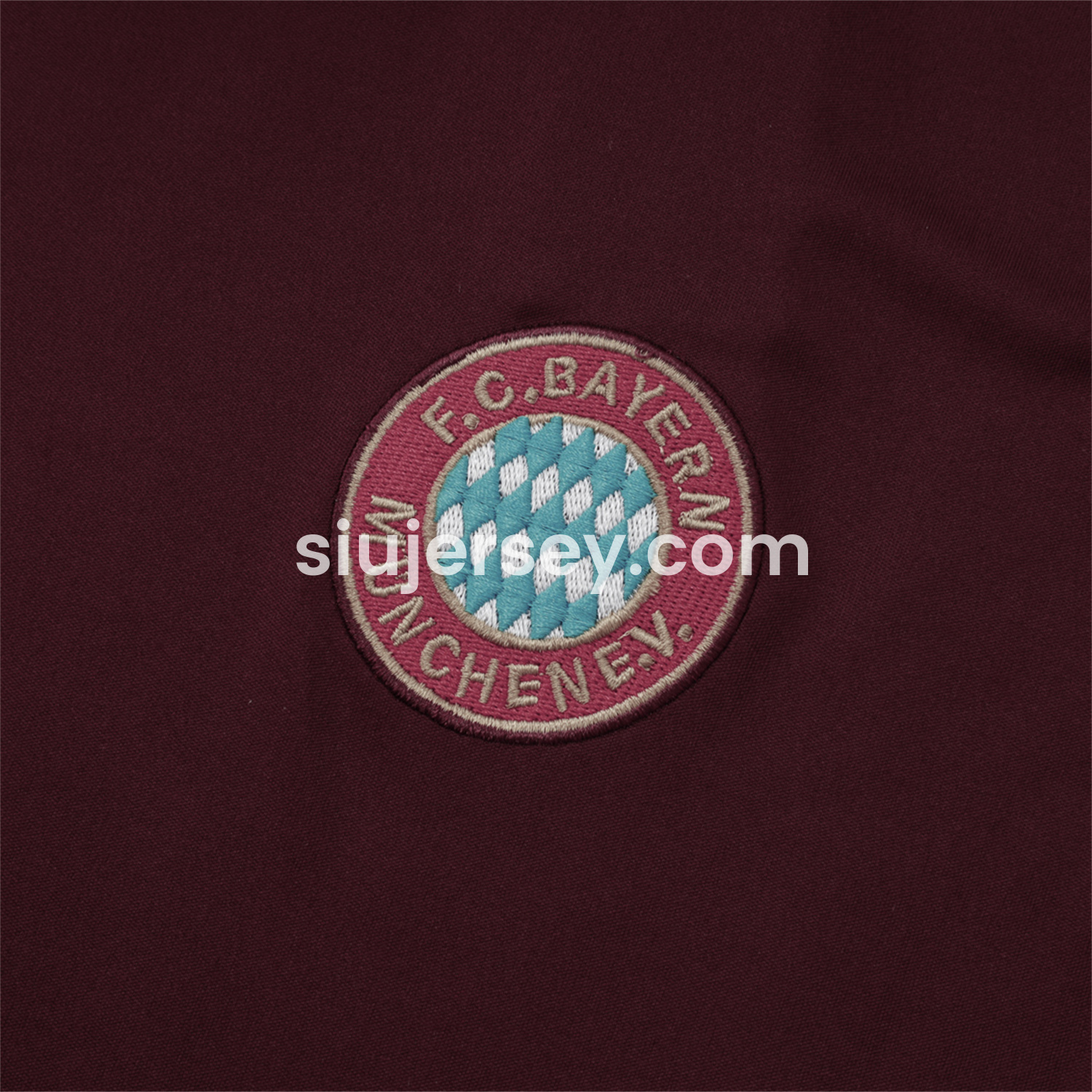 SIUjerseys-Bayern Munich 25-26 Throwback Trefoil Vest Training Set - Deep Red