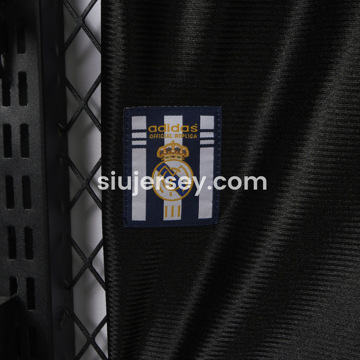 SIUjerseys-Retro Real Madrid 1999-01 Away Jersey