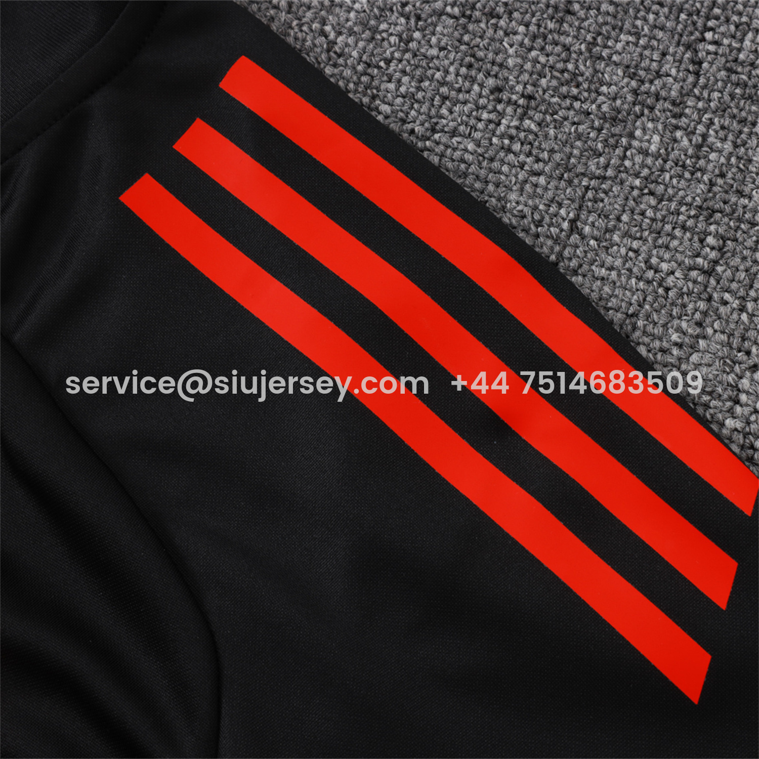 SIUjerseys-Bayern Munich 25-26 Long Sleeves Training Set - Black Top & Pants with Orange Badge