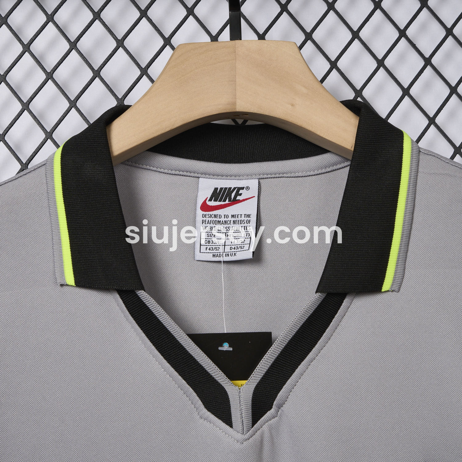 SIUjerseys-Retro Dortmund 1997-98 Away Jersey