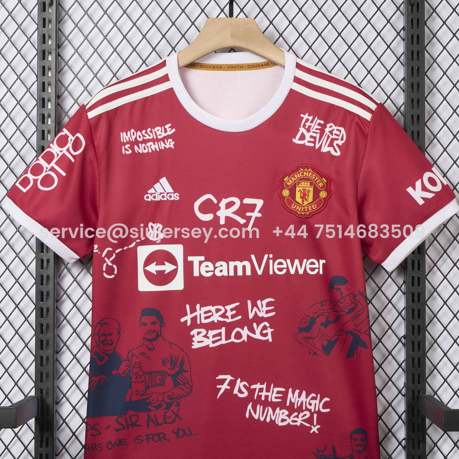 SIUjerseys-Retro Manchester United 21-22 Home Ronaldo Graffiti Edition Special Edition Jersey