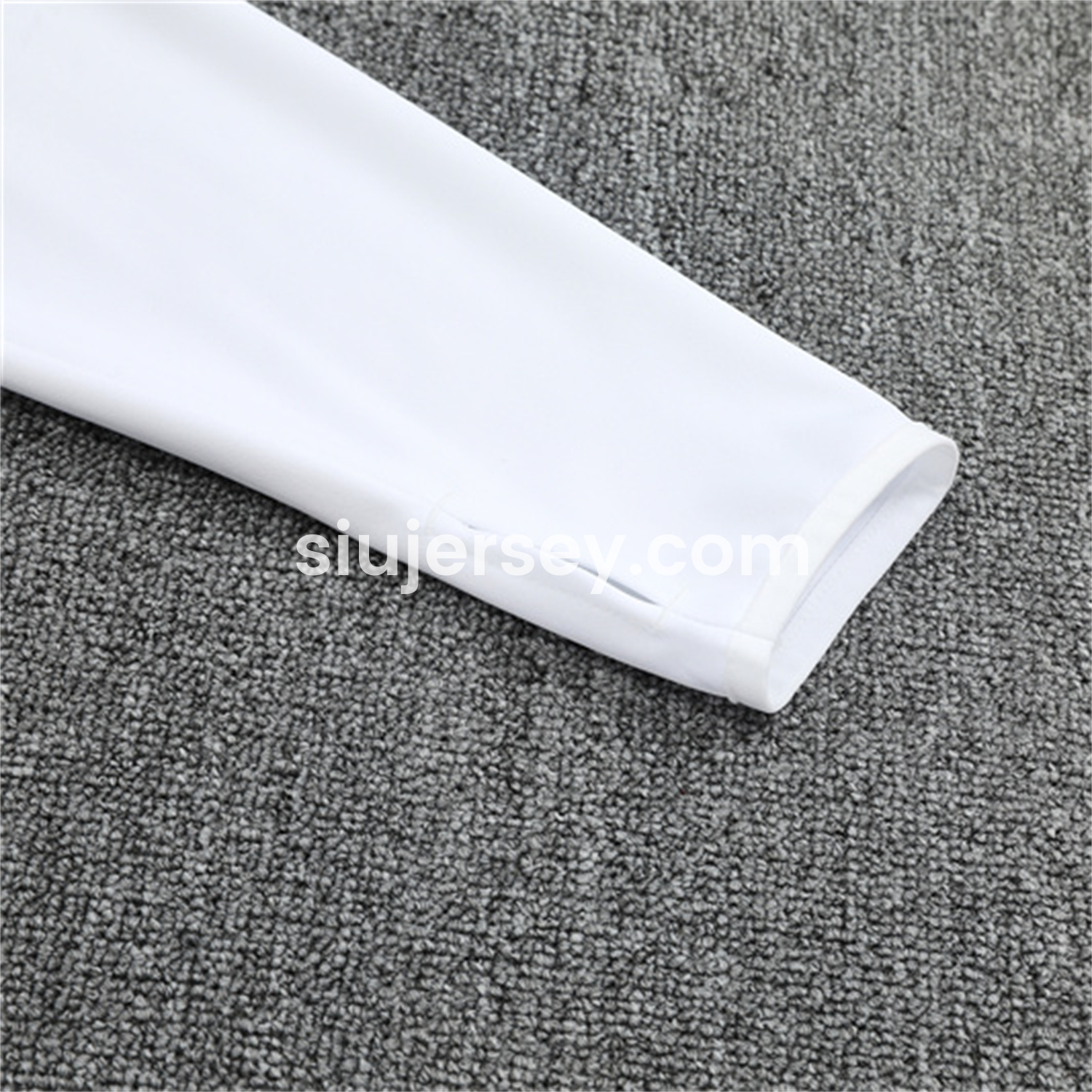 SIUjerseys-Real Madrid 25-26 Long Sleeve Training Set - Yellow Line White Top and Black Shorts