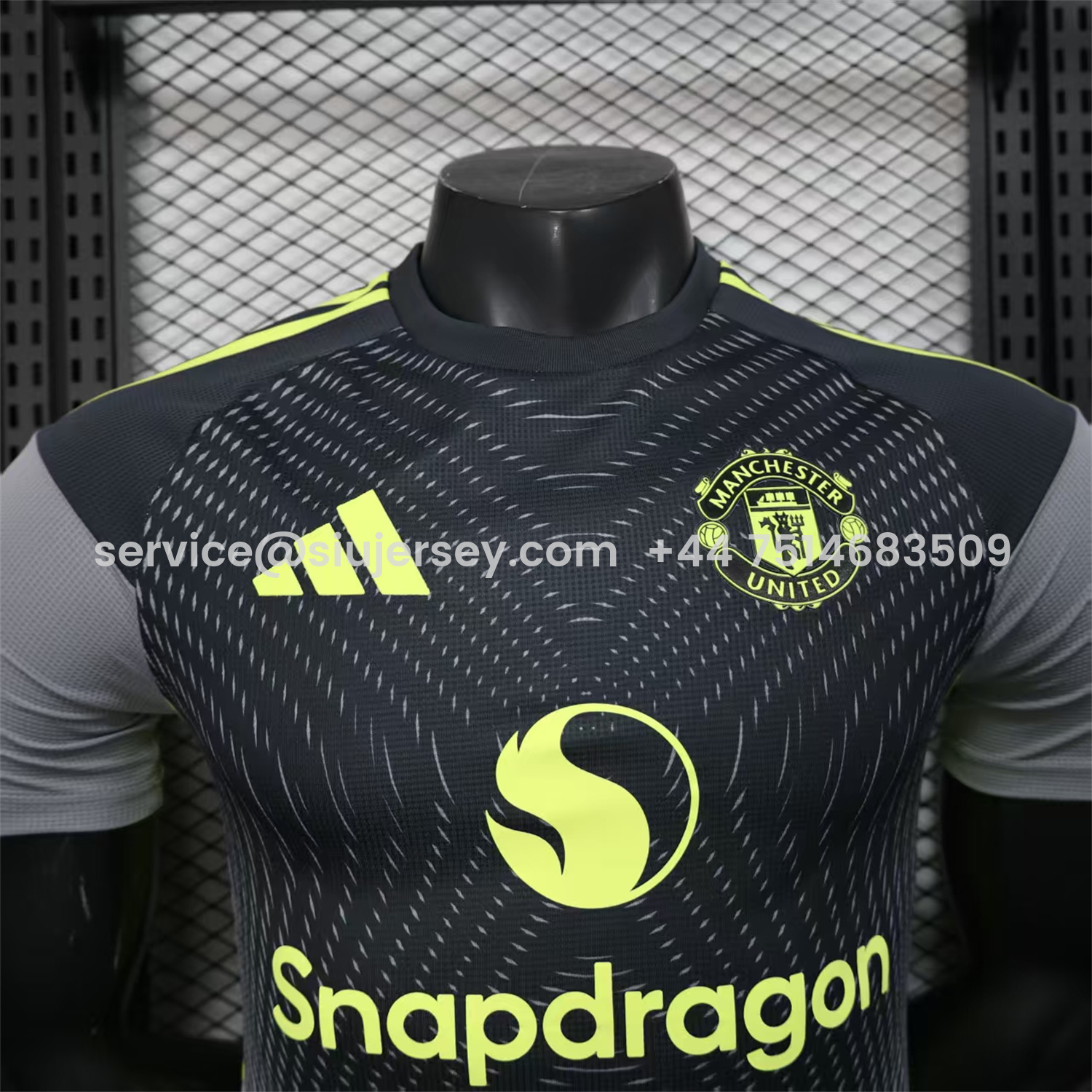 SIUjerseys-Manchester United 25-26 Black Grey Goalkeeper Jersey - Player Version