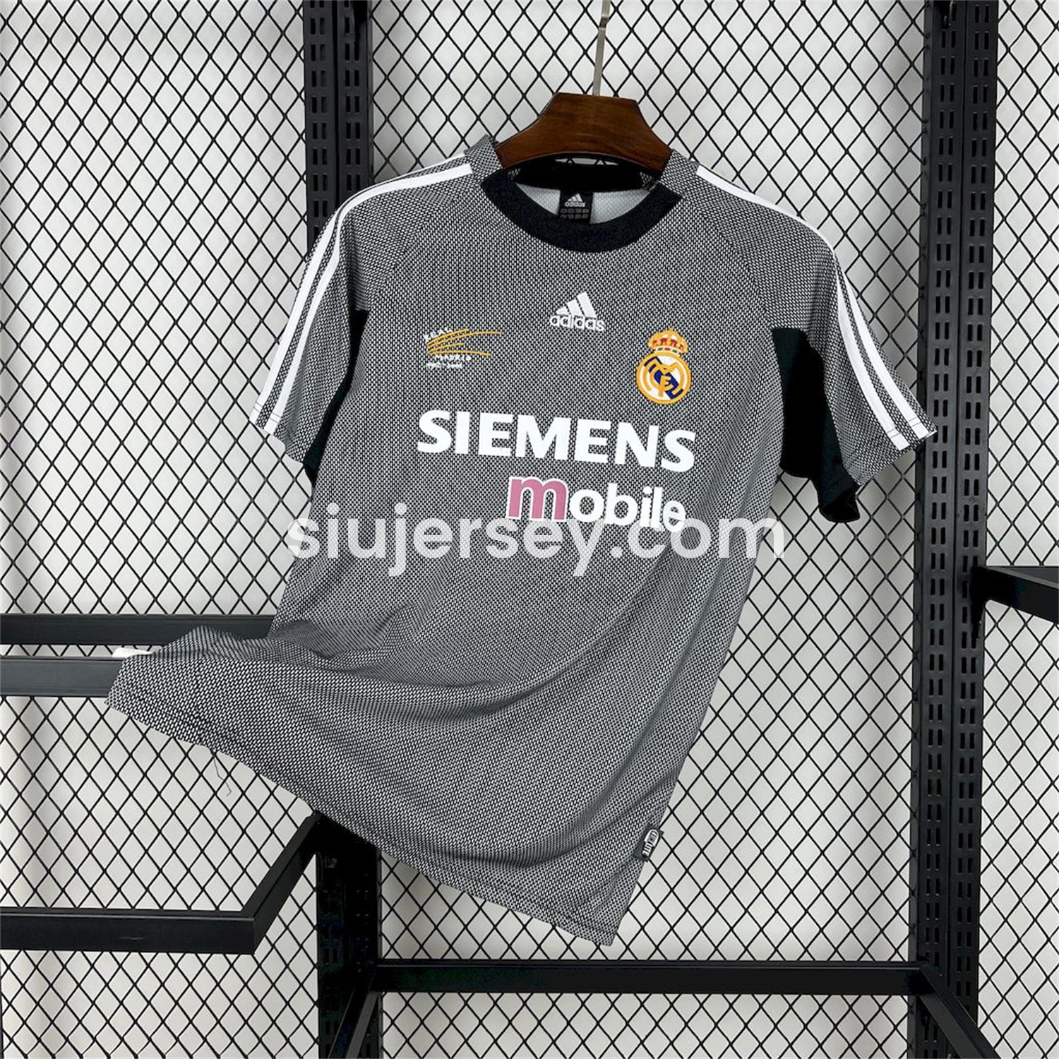 SIUjerseys-Retro Real Madrid 2002-03 Grey Goalkeeper Jersey